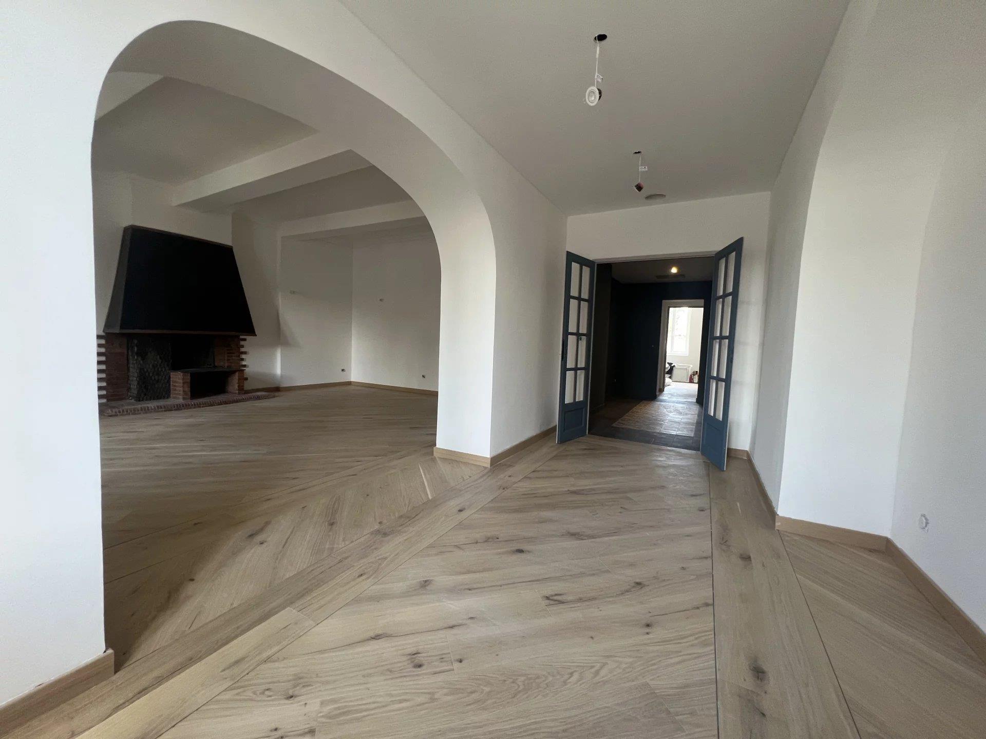 Appartement à vendre, 168m², Nîmes