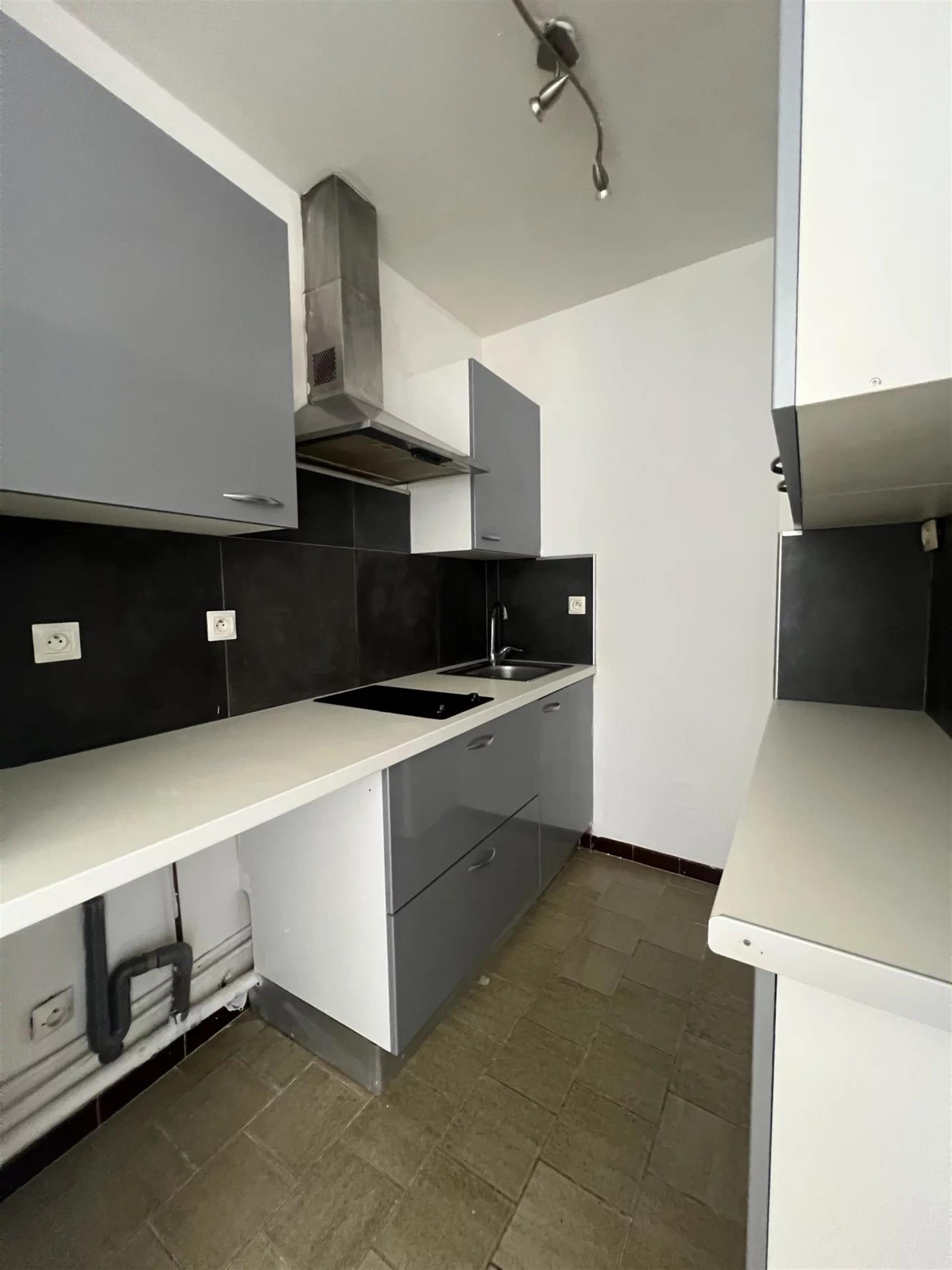 Appartement à vendre, 24m², Nîmes