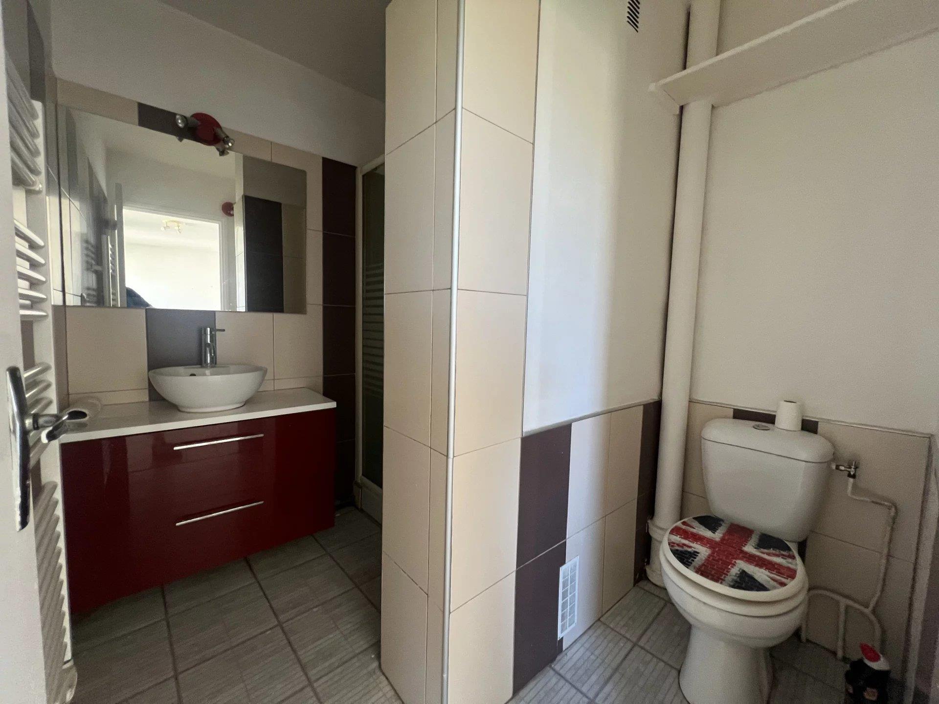 Appartement à vendre, 24m², Nîmes