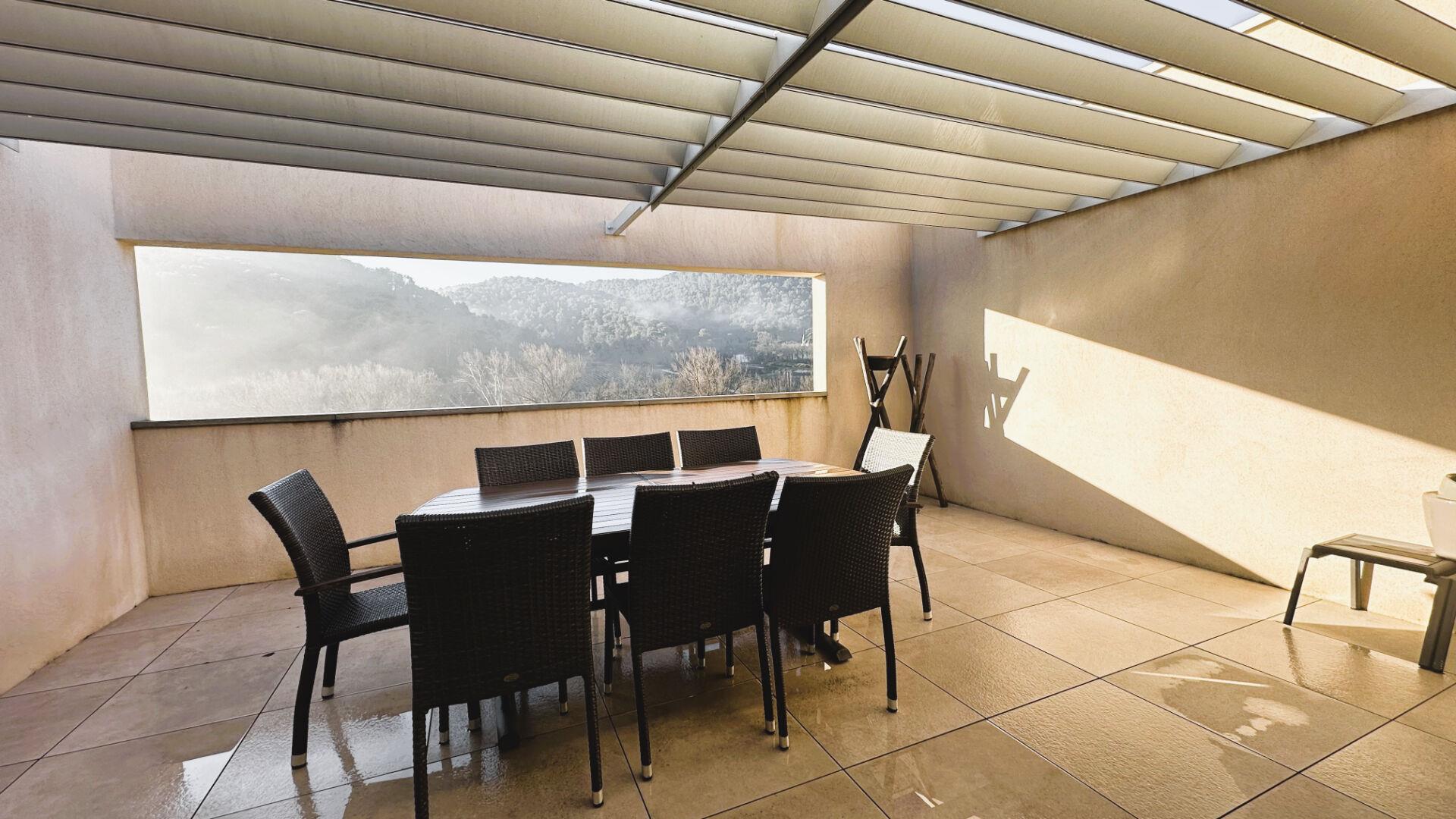 Appartement à vendre, 63m², Le Tholonet