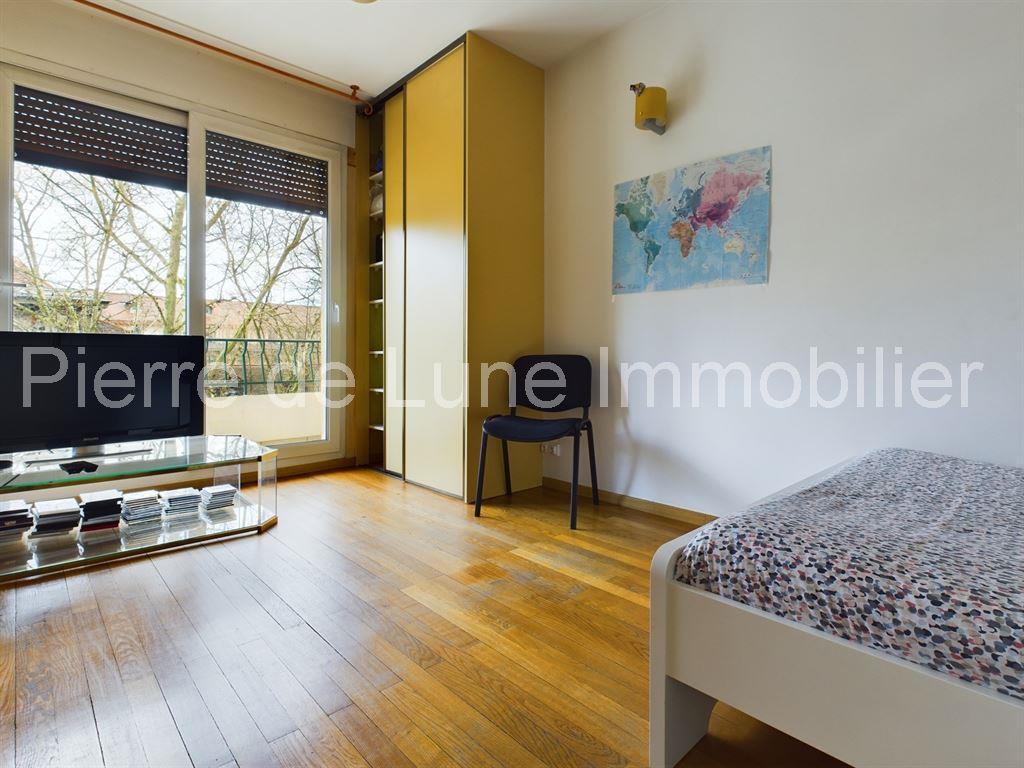 Purchase: Apartment (69006)