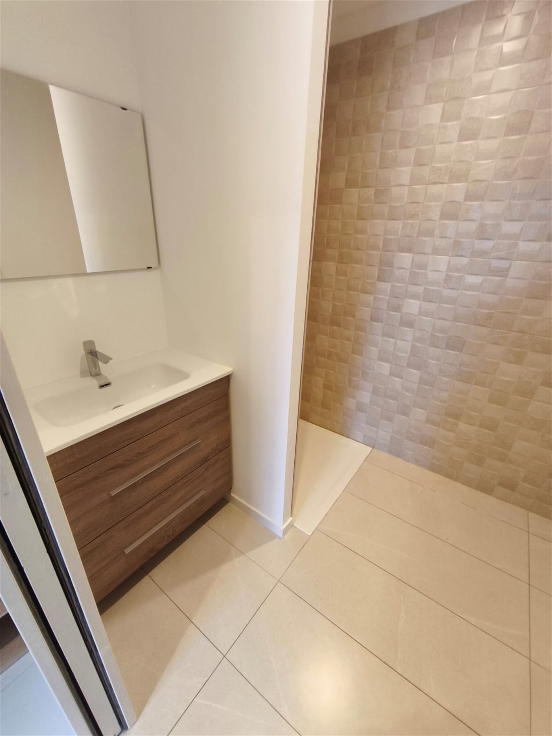Maison à louer, 96m², Canet