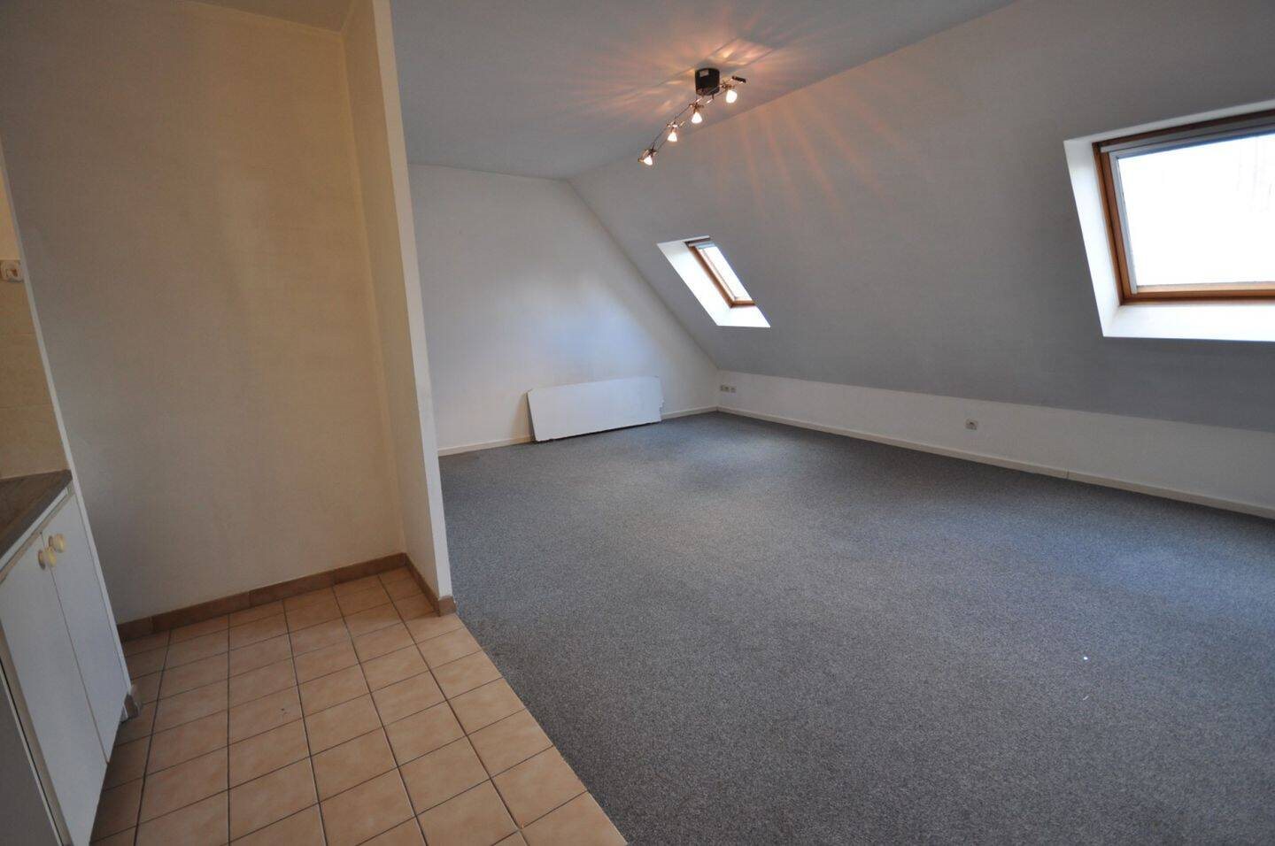 Appartement à louer, 25m², Les Clayes-sous-Bois