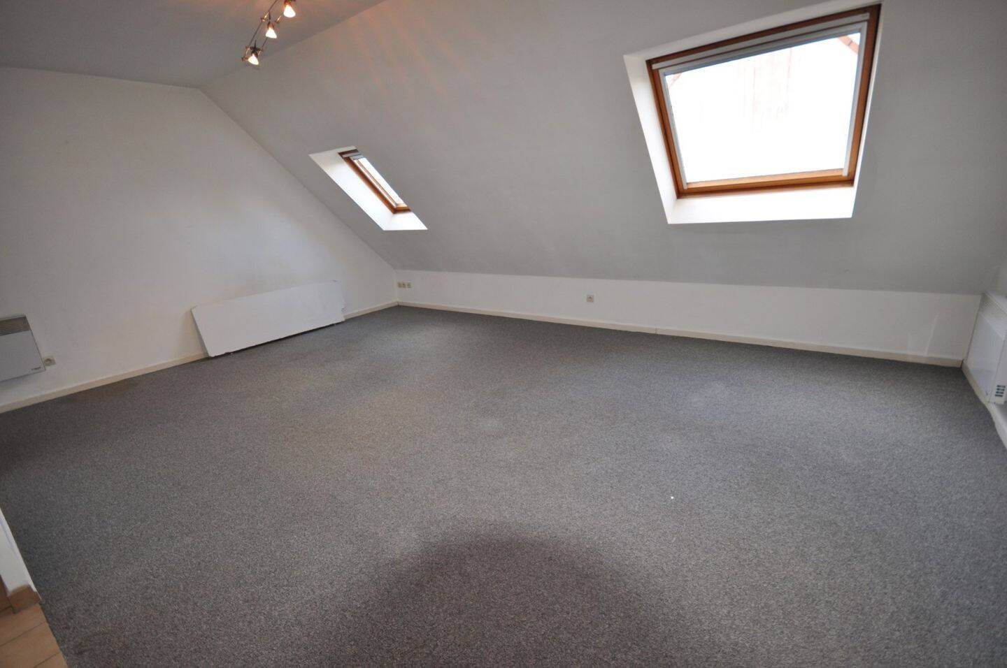 Appartement à louer, 25m², Les Clayes-sous-Bois