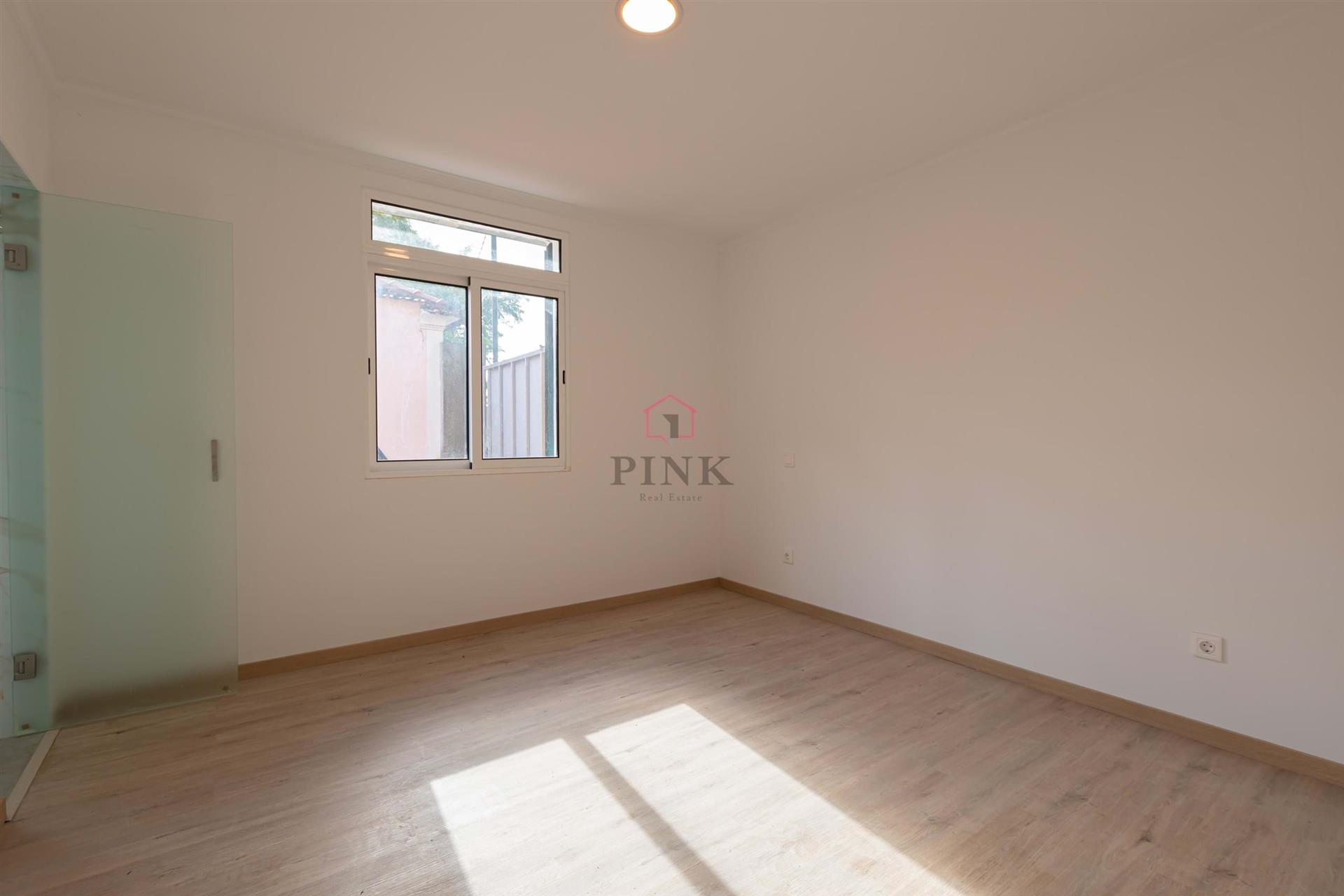 Aankoop: Huis (9050)