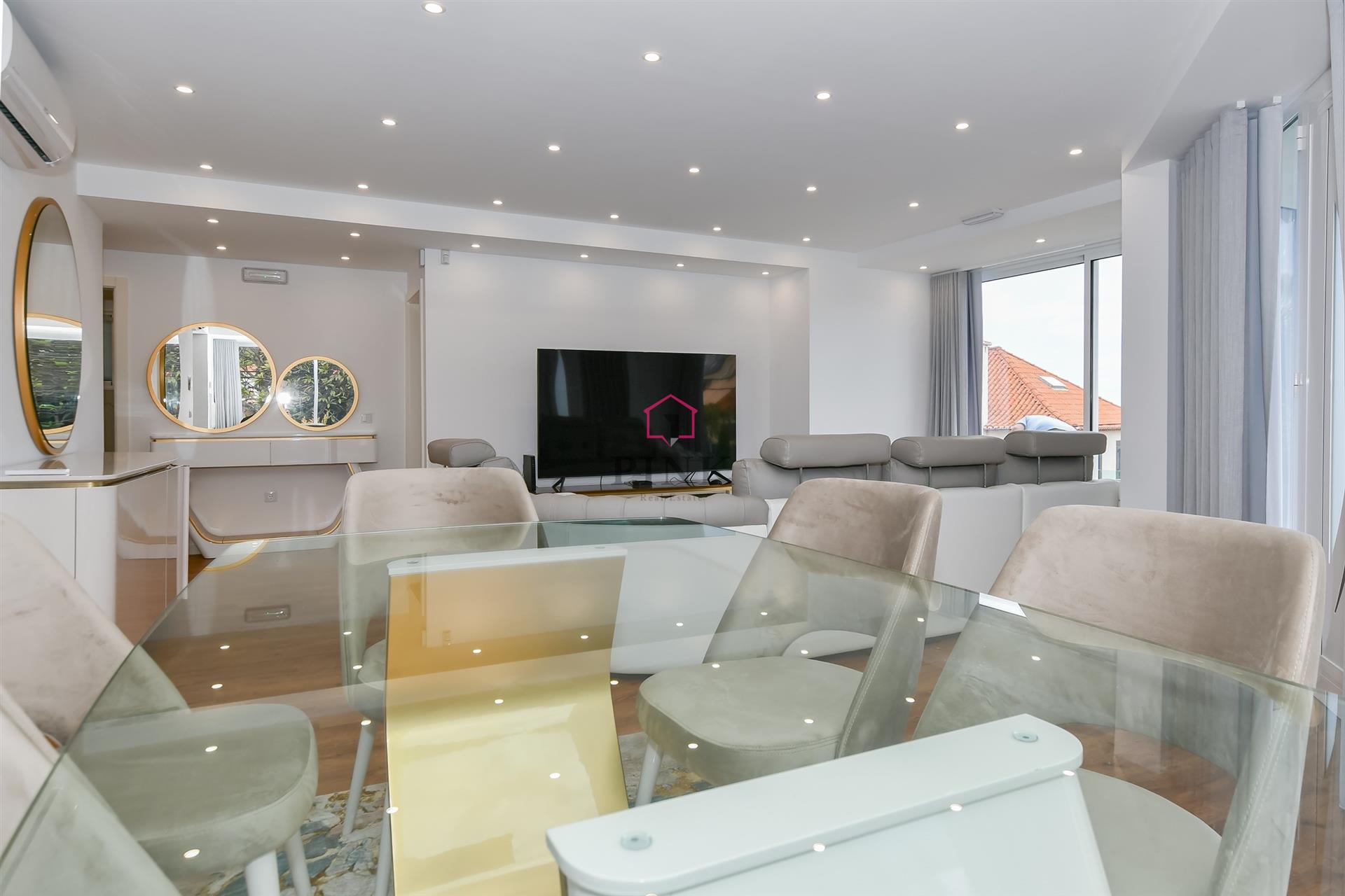 Aankoop: Huis (9000)