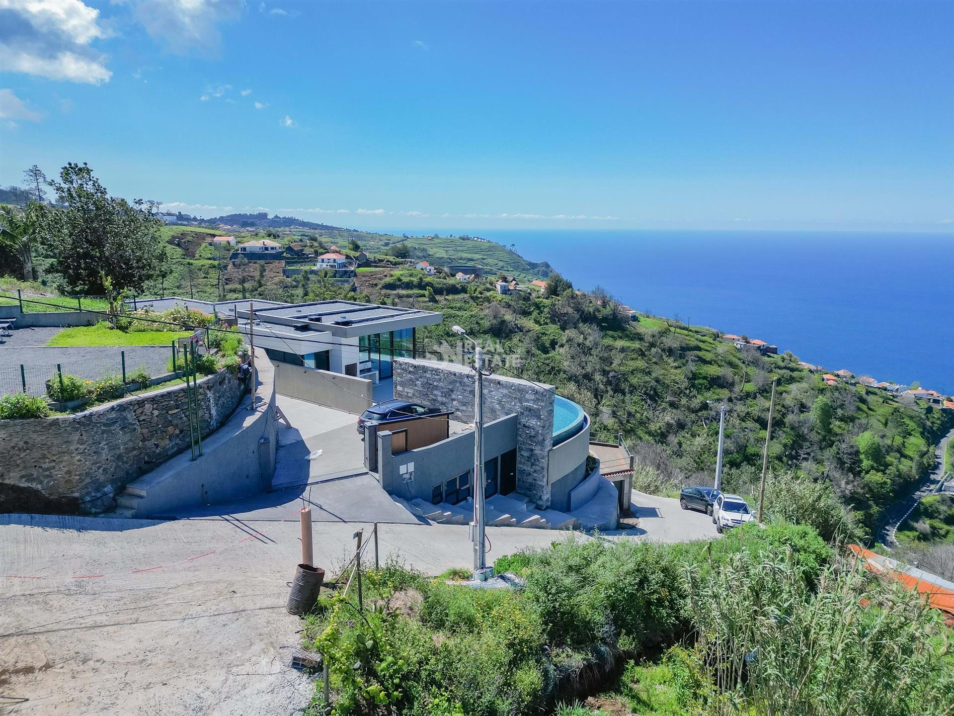 Single Storey House | Swimming Pool | Final Phase Of Finishing