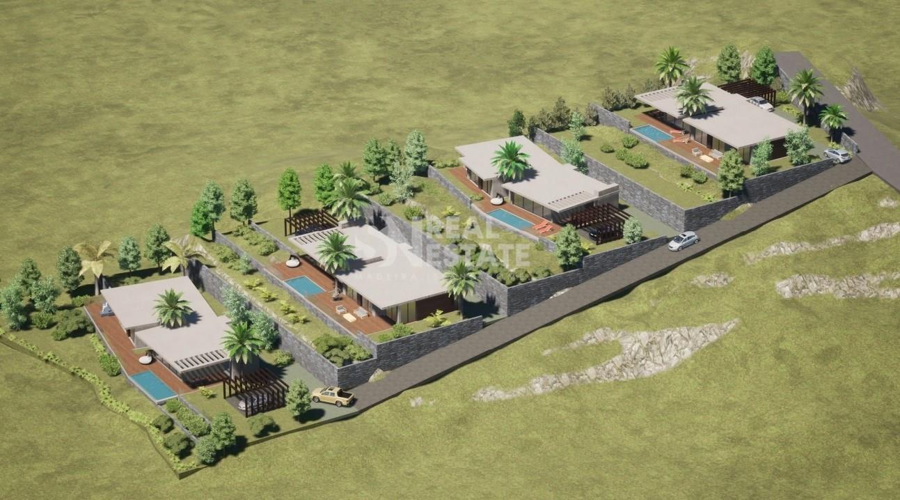 Land with project for 5 villas (Prazeres)