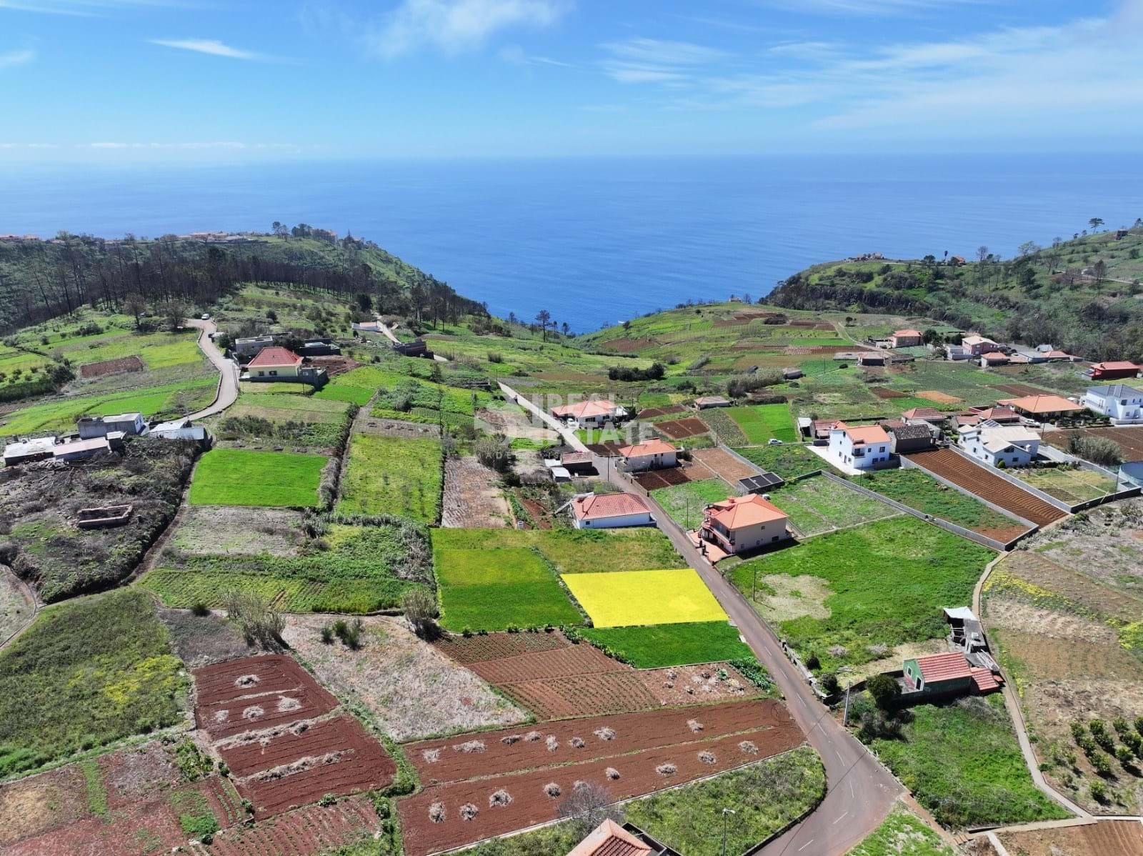 Land in Maloeira, Pico – Fajã da Ovelha - Calheta with 480m2