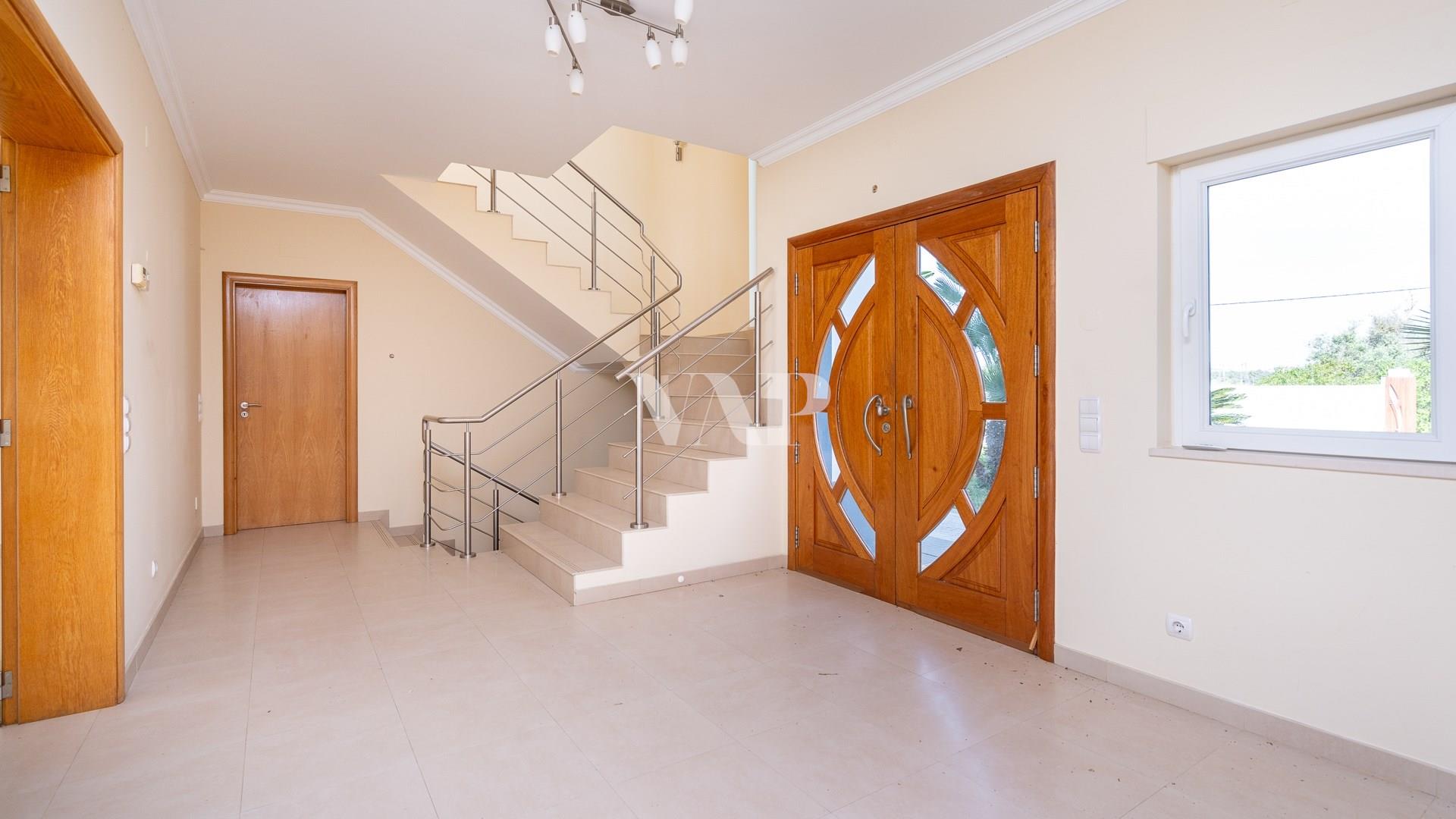 Villa mit 4 Schlafzimmern und Pool, Boliqueime