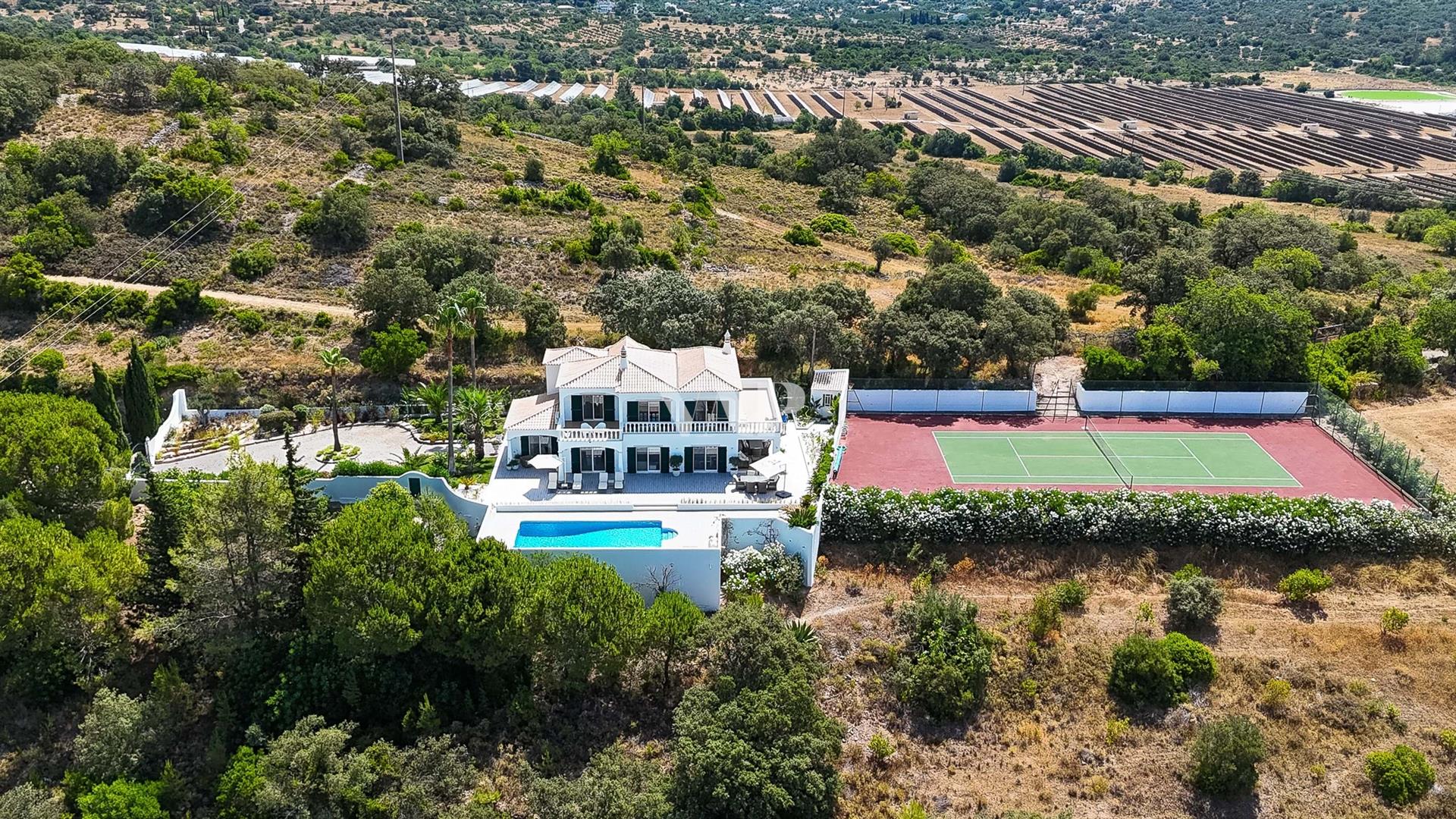 Loule- Impresionante villa V5 en las montañas con vistas al mar