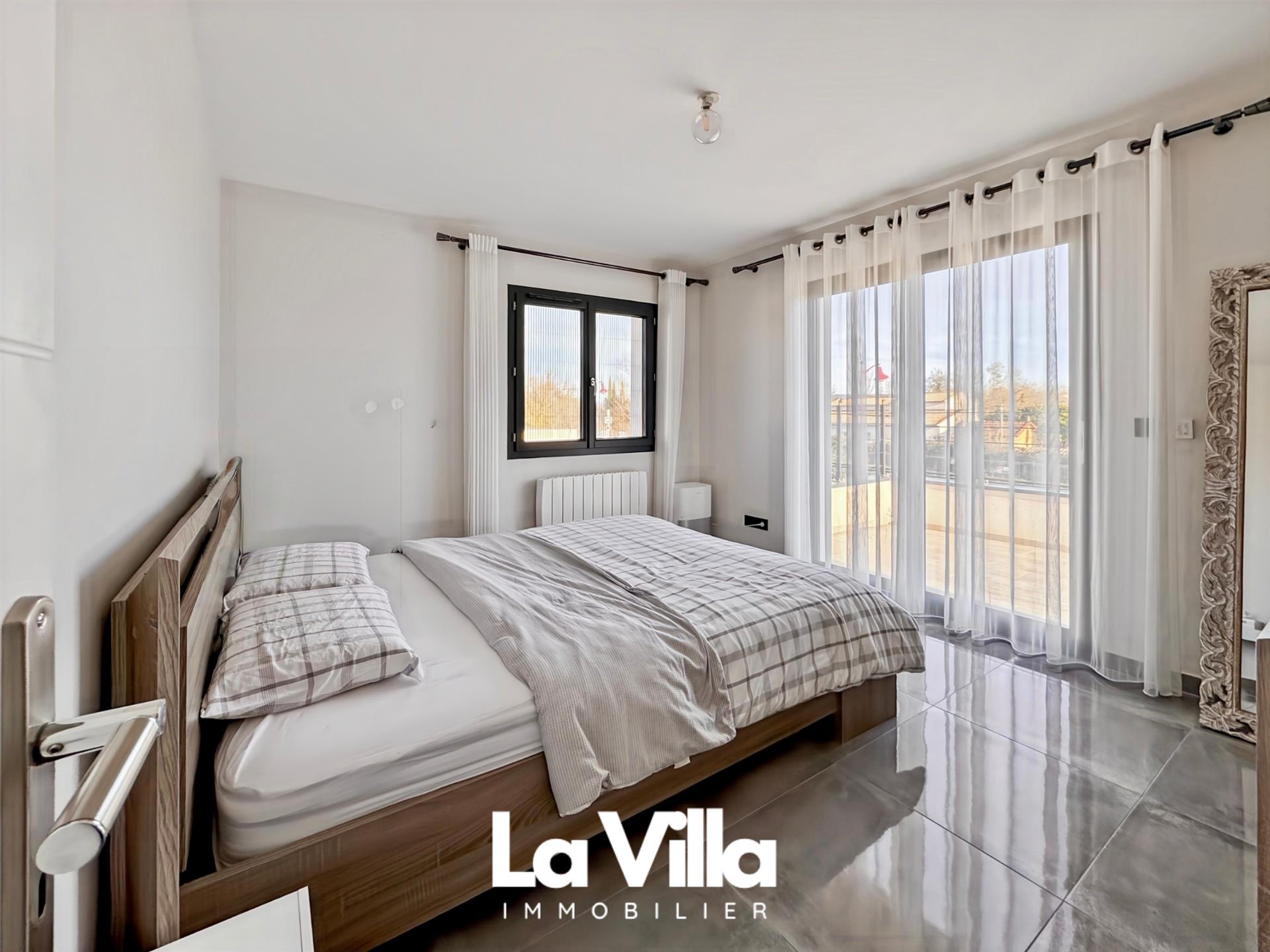 Maison à vendre, 122m², Entraigues-sur-la-Sorgue