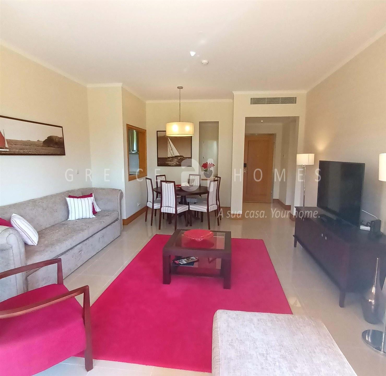 À Vendre Appartement De 2 Chambres Au Dernier Étage Dans Une Copropriété De Luxe Vilamoura