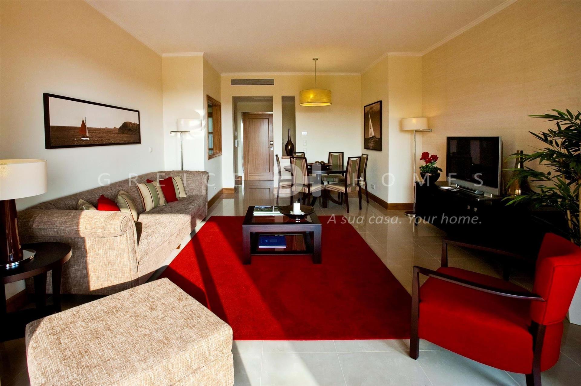 À Vendre Appartement De 2 Chambres Au Dernier Étage Dans Une Copropriété De Luxe Vilamoura