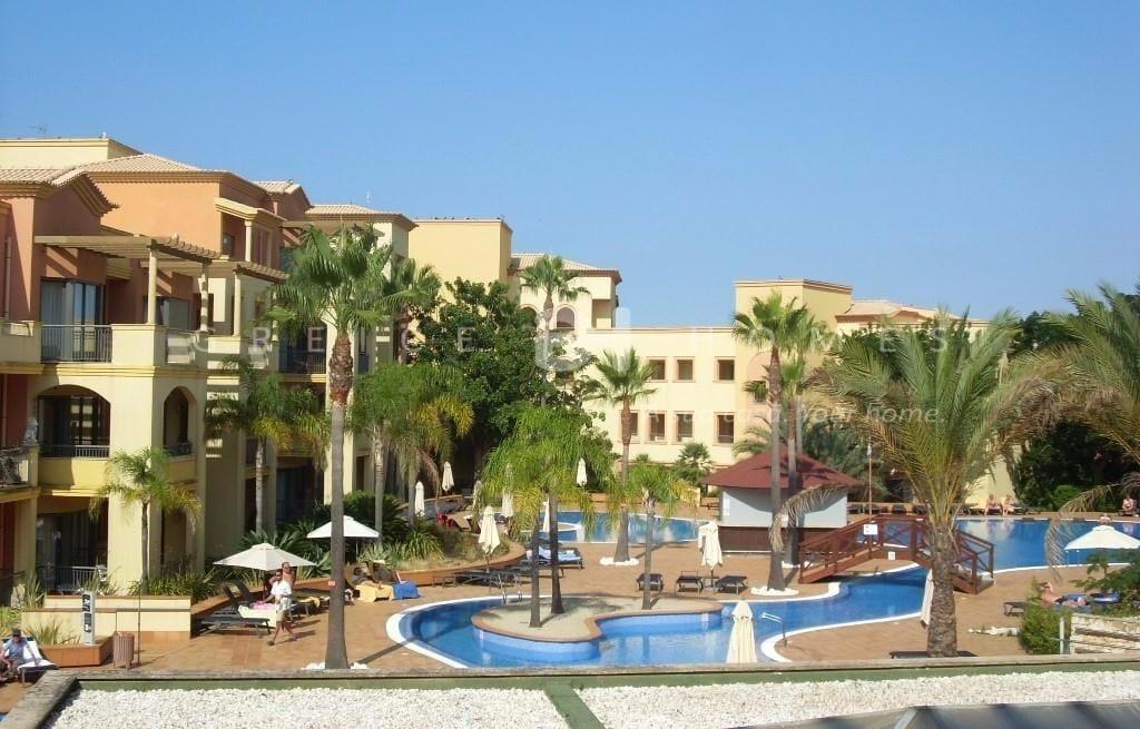 A Vendre Appartement De 2 Chambres Dans Une Communauté Fermée À Vilamoura