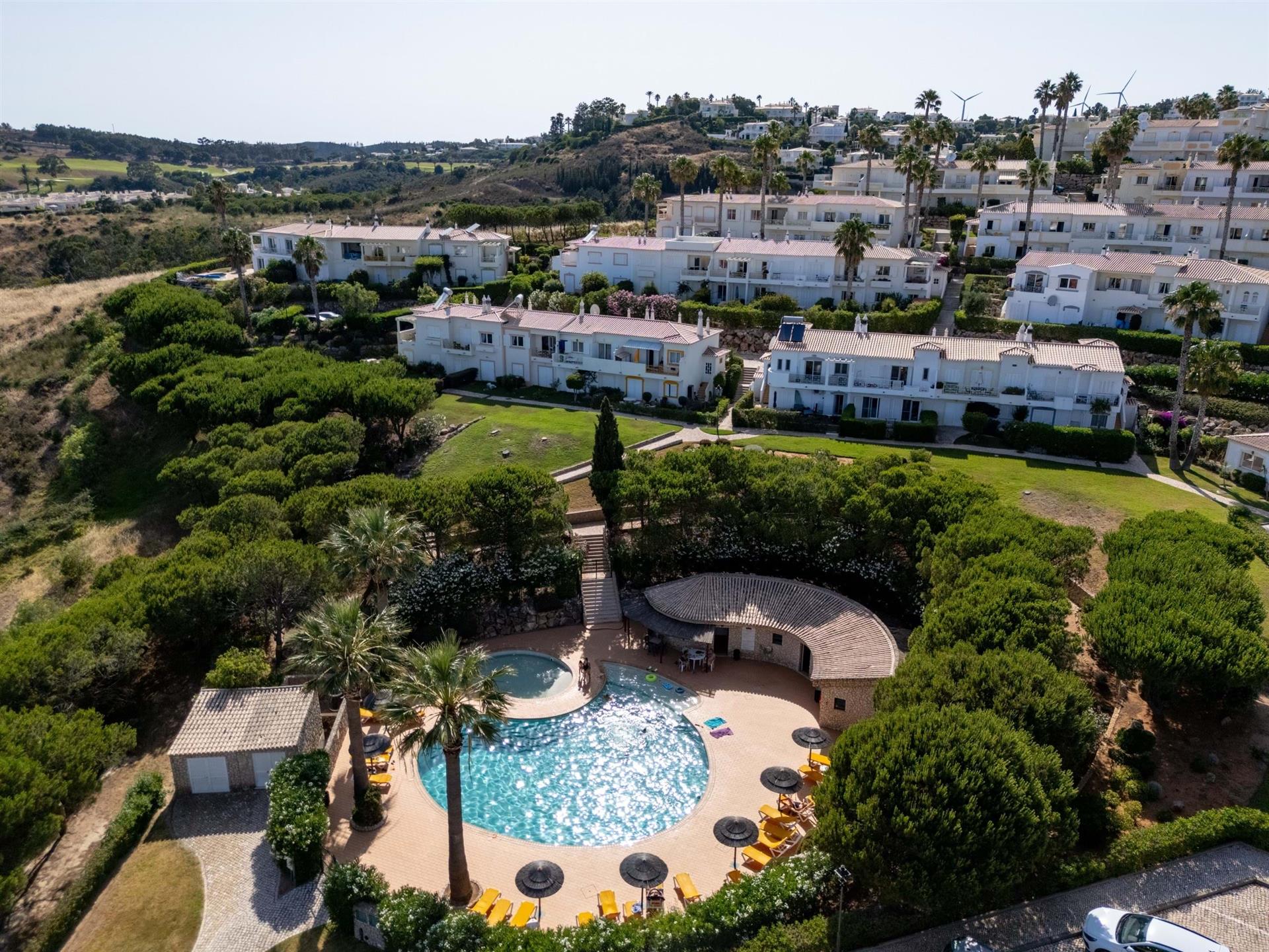 2 bed golf resort townhouse with amazing views