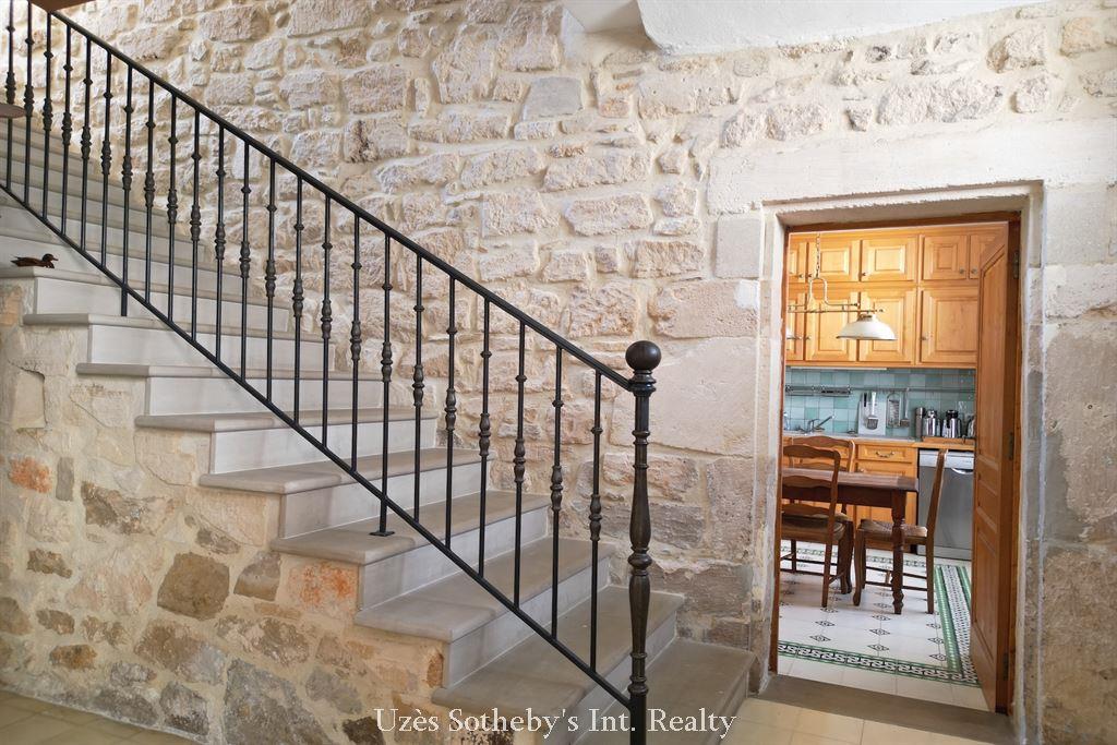 Exclusiva Casa de pueblo con jardín, terraza y vistas despejadas Centro de Barjac
