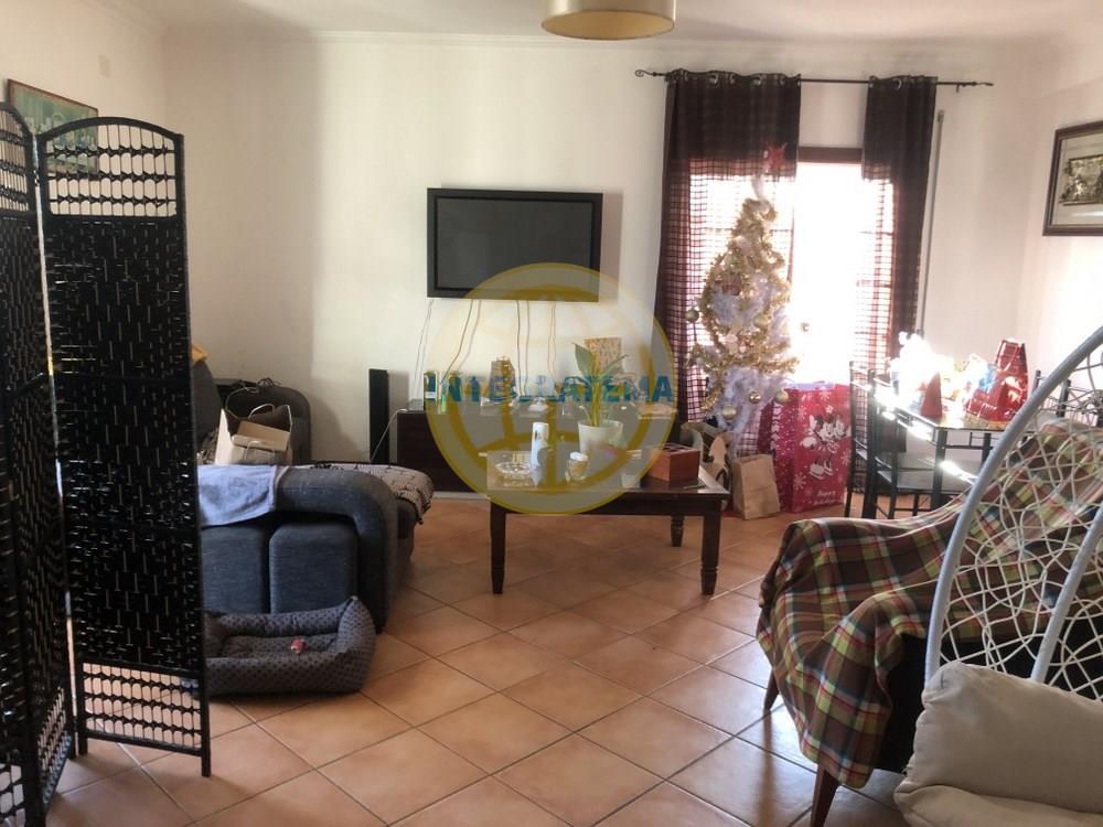 4 Bedroom Villa In Nadadouro