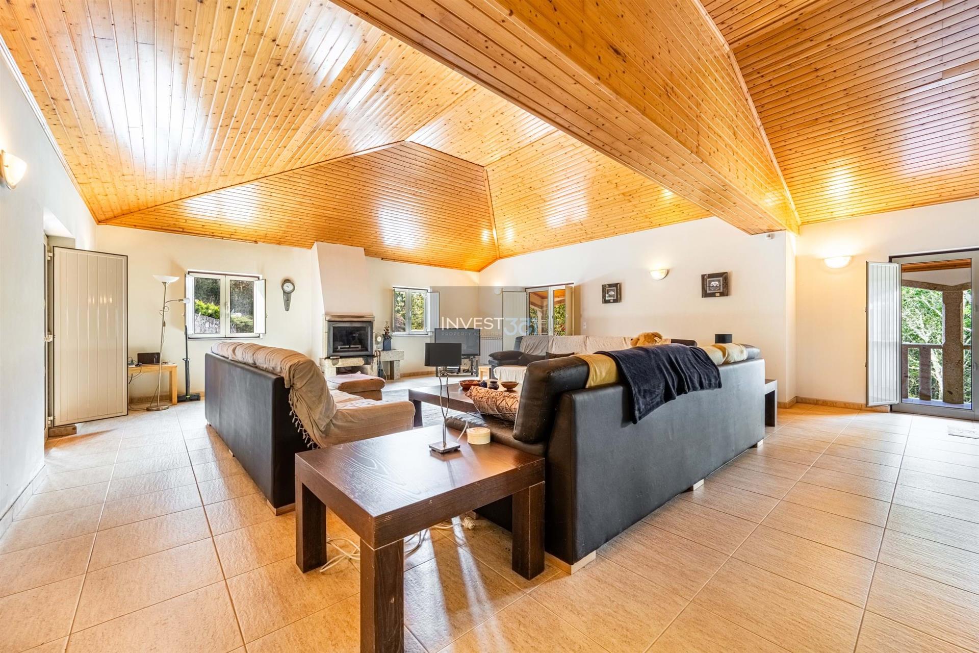 Beautiful Restored 6 Bedroom Villa with Private Pool and Nature Views