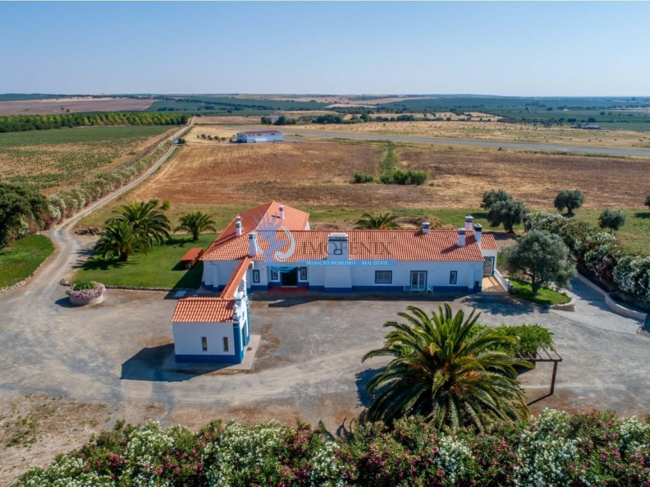 Homeowner in Alentejo, with private airfield, Beja, Ferreira do Alentejo