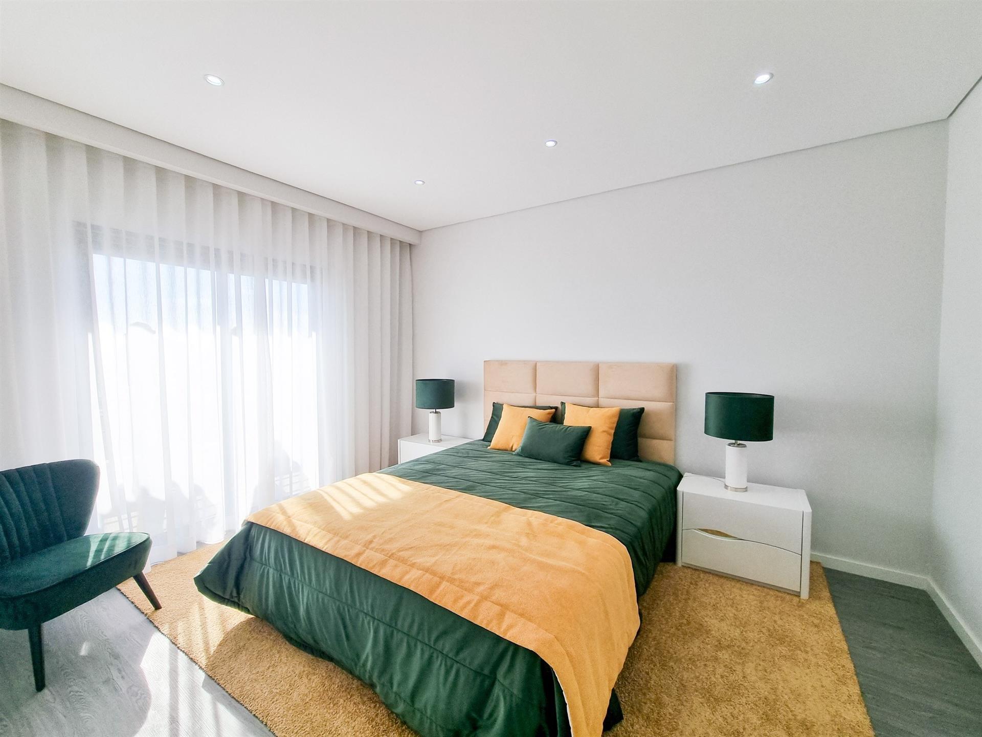 4-Zimmer-Wohnung mit Pool, Garten und Parkplatz in Olhão | Neues Gebäude