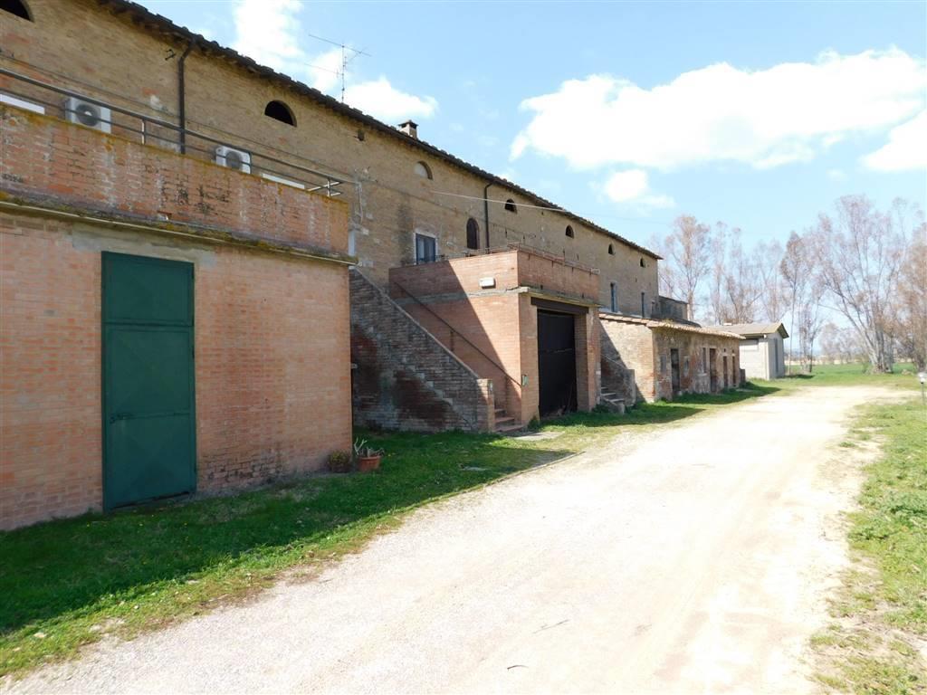 10 Bedrooms - Farmhouse - Tuscany - For Sale - A7631taa