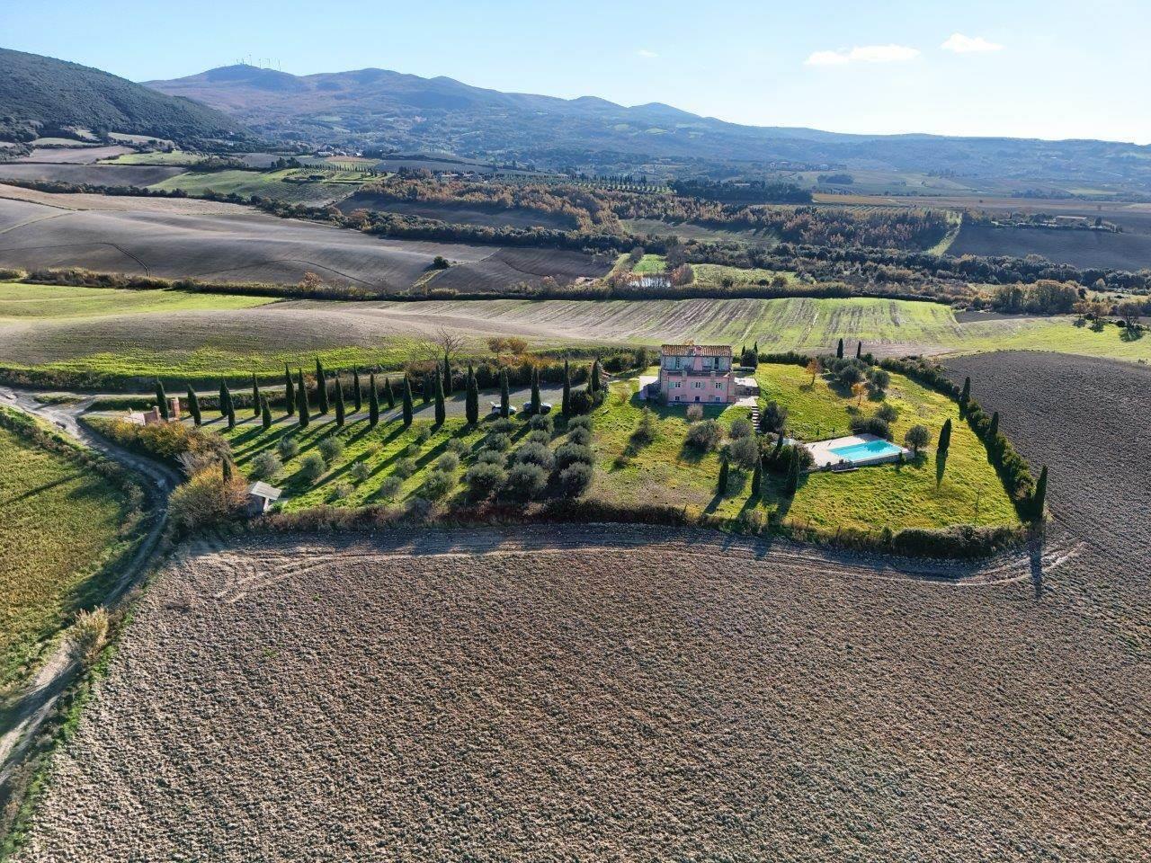 5 Bedrooms - Farmhouse - Tuscany - For Sale - A9591mf082