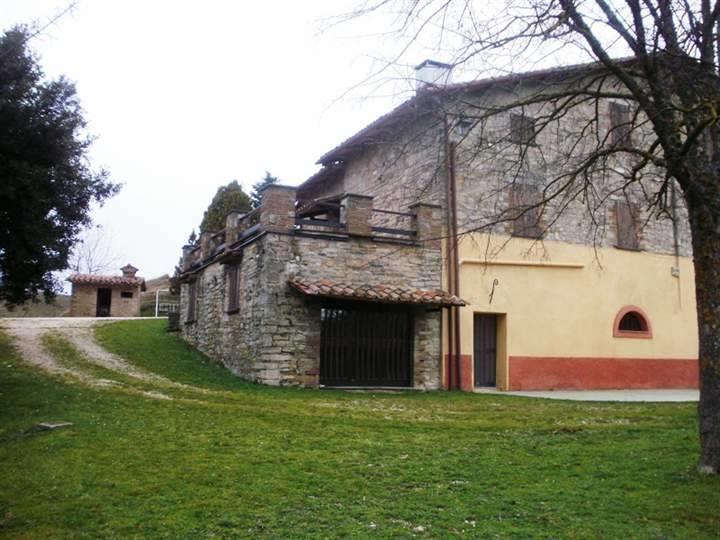 5 Bedrooms - Farmhouse - Umbria - For Sale - A6380taa