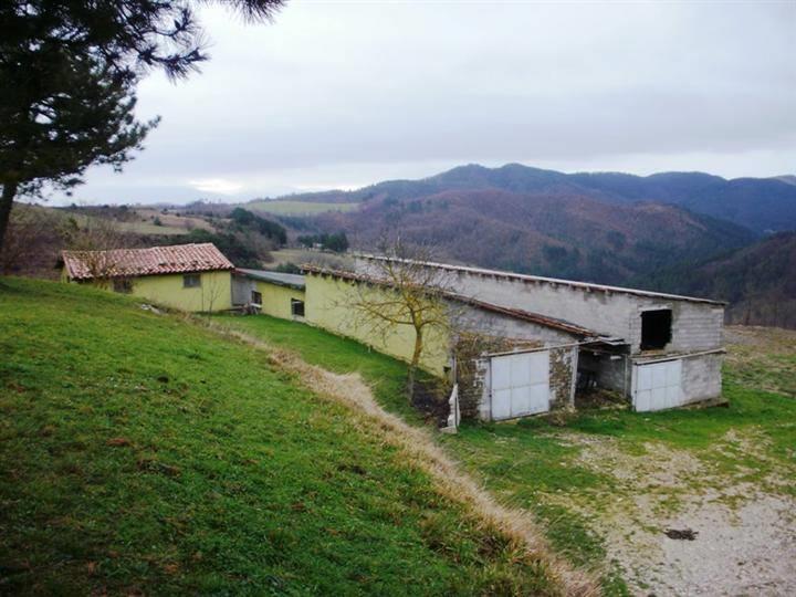 5 Bedrooms - Farmhouse - Umbria - For Sale - A6380taa
