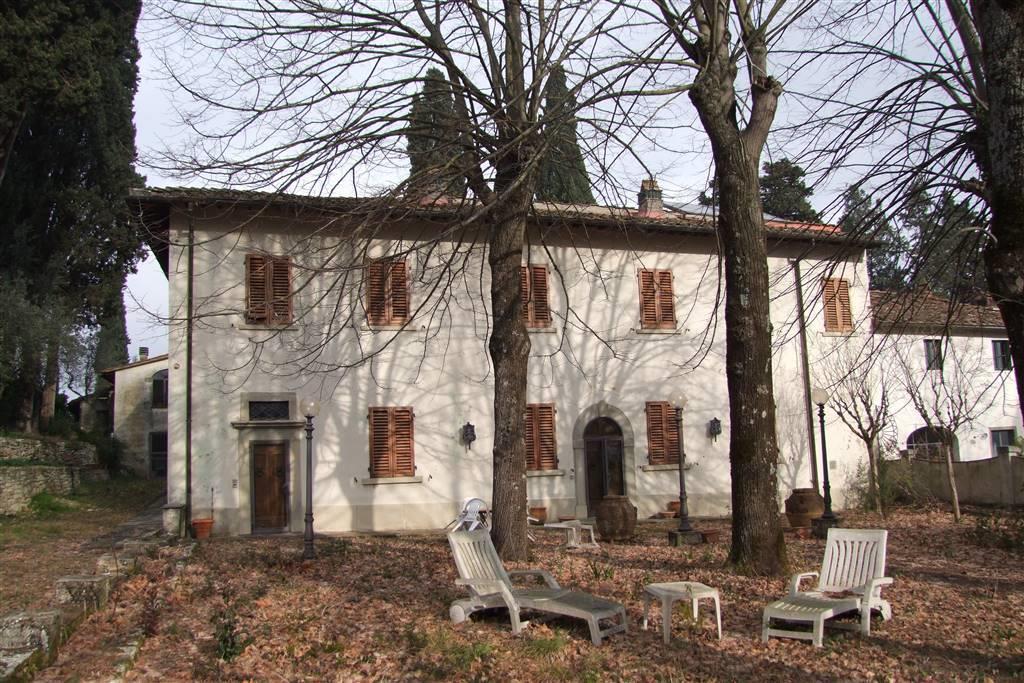 4 Bedrooms - House Semidetached - Tuscany - For Sale - A6273rva