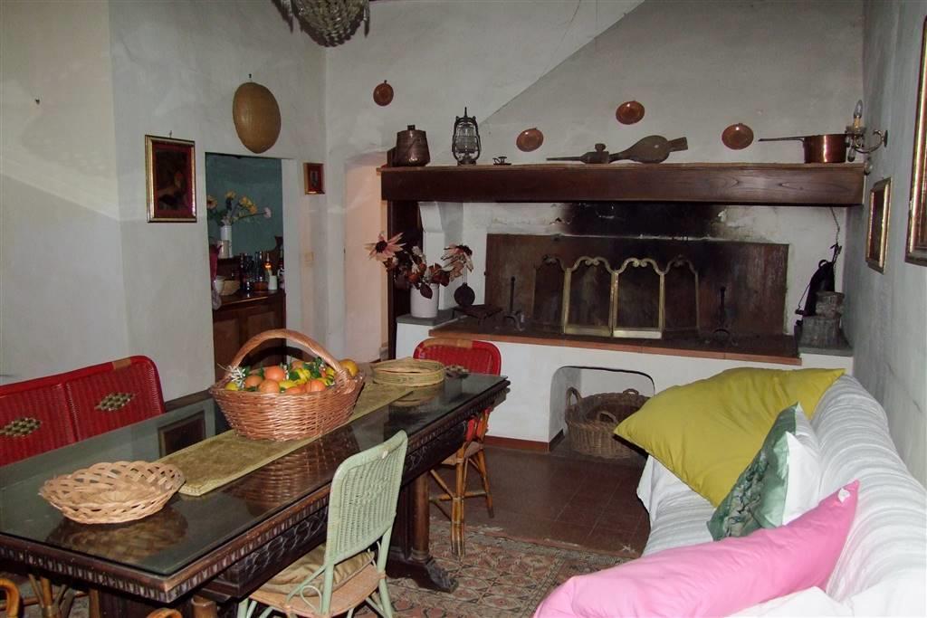 4 Bedrooms - House Semidetached - Tuscany - For Sale - A6273rva