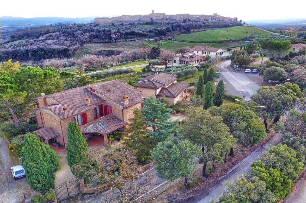 4 Bedrooms - Villa - Tuscany - For Sale - A9591mr093
