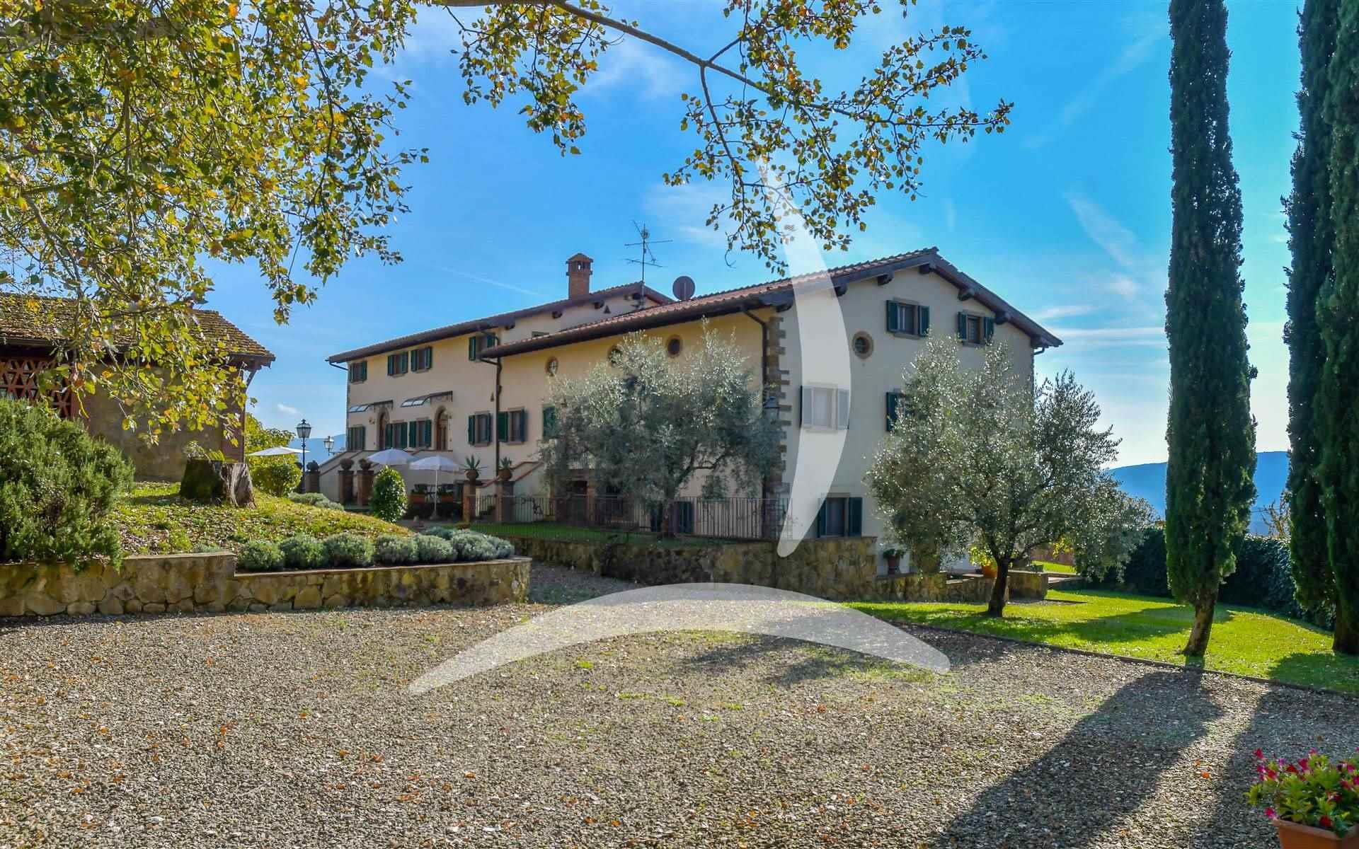 10 Bedrooms - Farmhouse - Tuscany - For Sale - A1190ta81554
