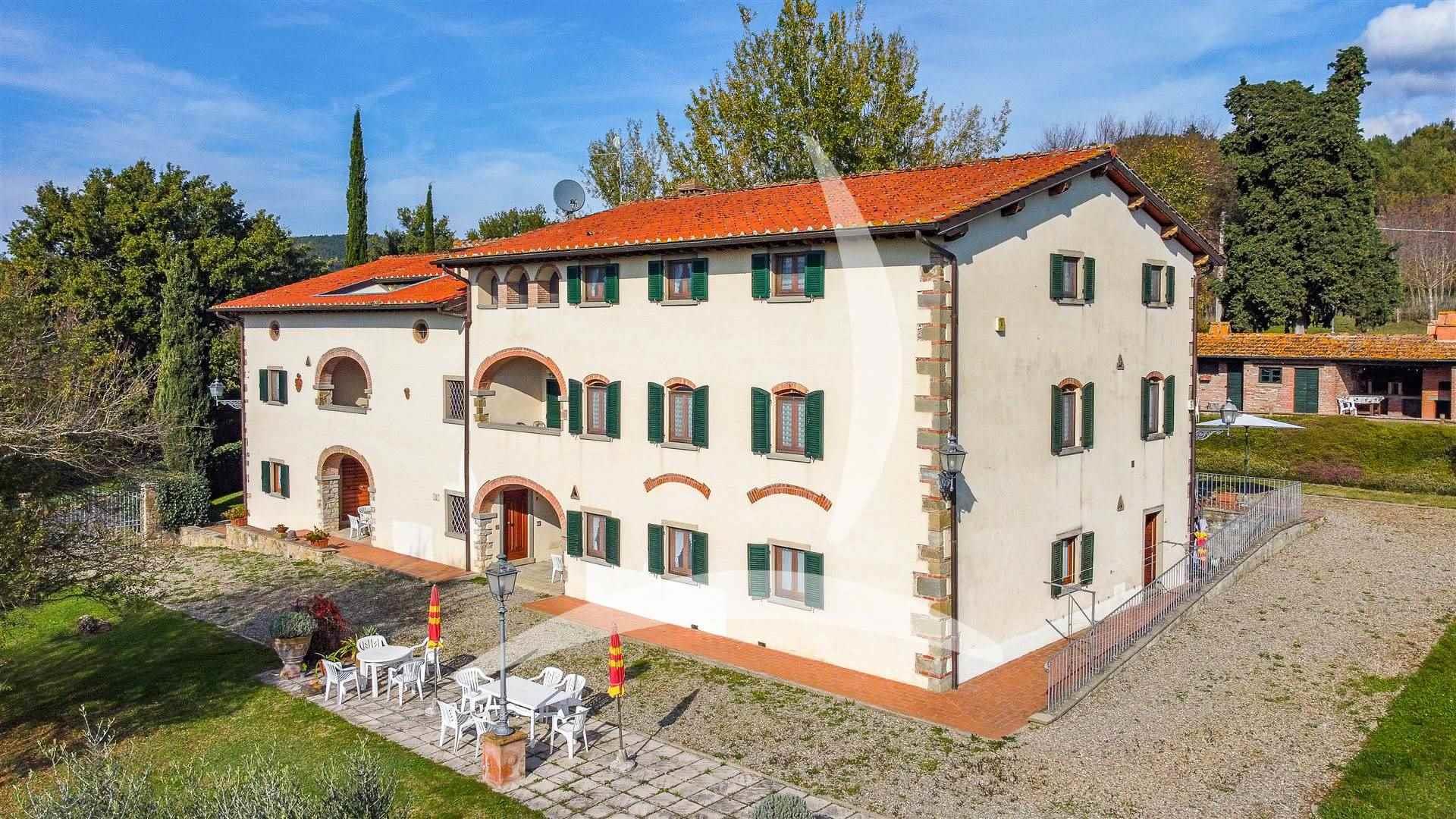 10 Bedrooms - Farmhouse - Tuscany - For Sale - A1190ta81554