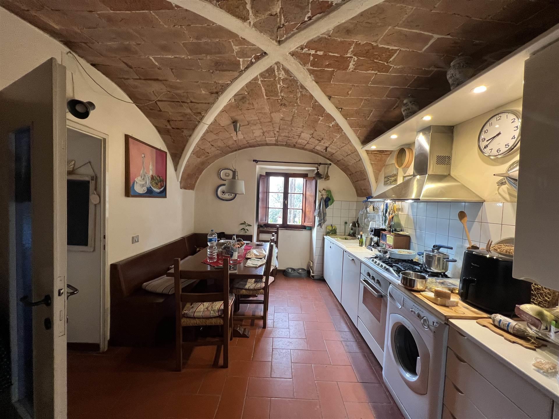 6 Bedrooms - Farmhouse - Tuscany - For Sale - A9591fr022