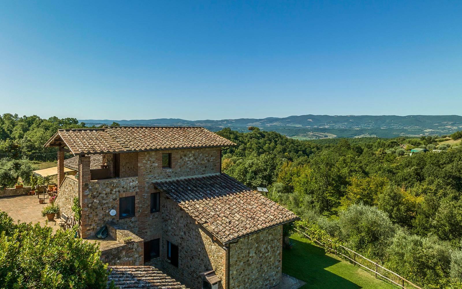 7 Bedrooms - Farmhouse - Umbria - For Sale - A1190rc85109