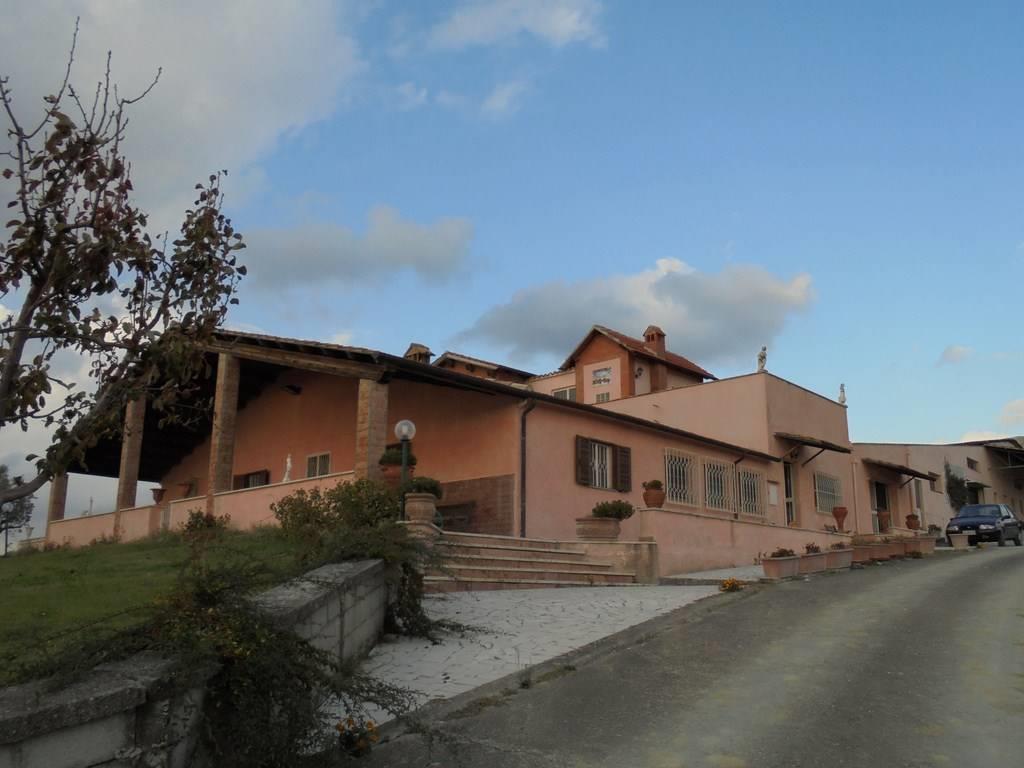 1 Bedroom - Farmhouse - Umbria - For Sale - A6380taa