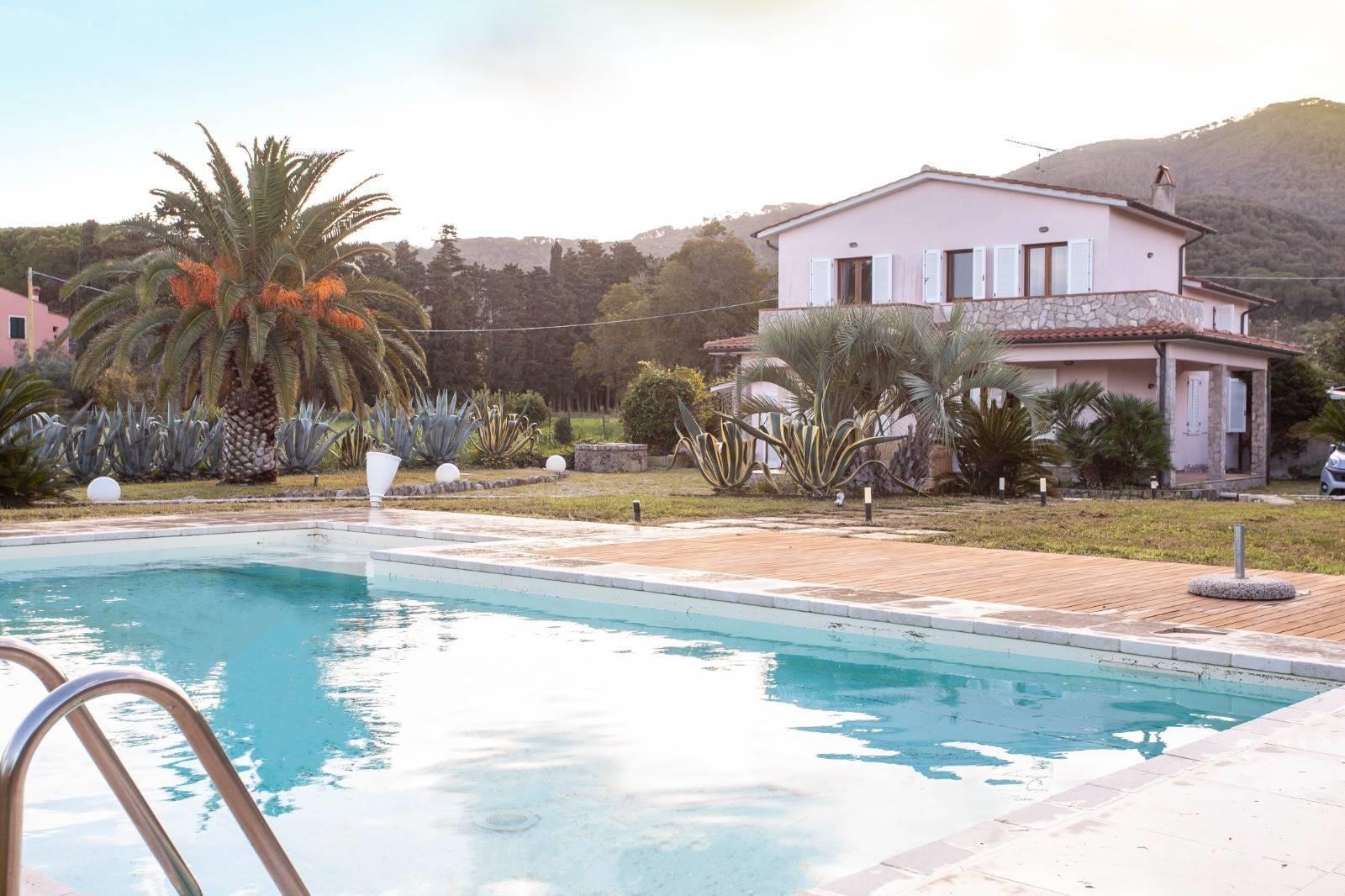 2 Bedrooms - Villa - Tuscany - For Sale - A4018rva