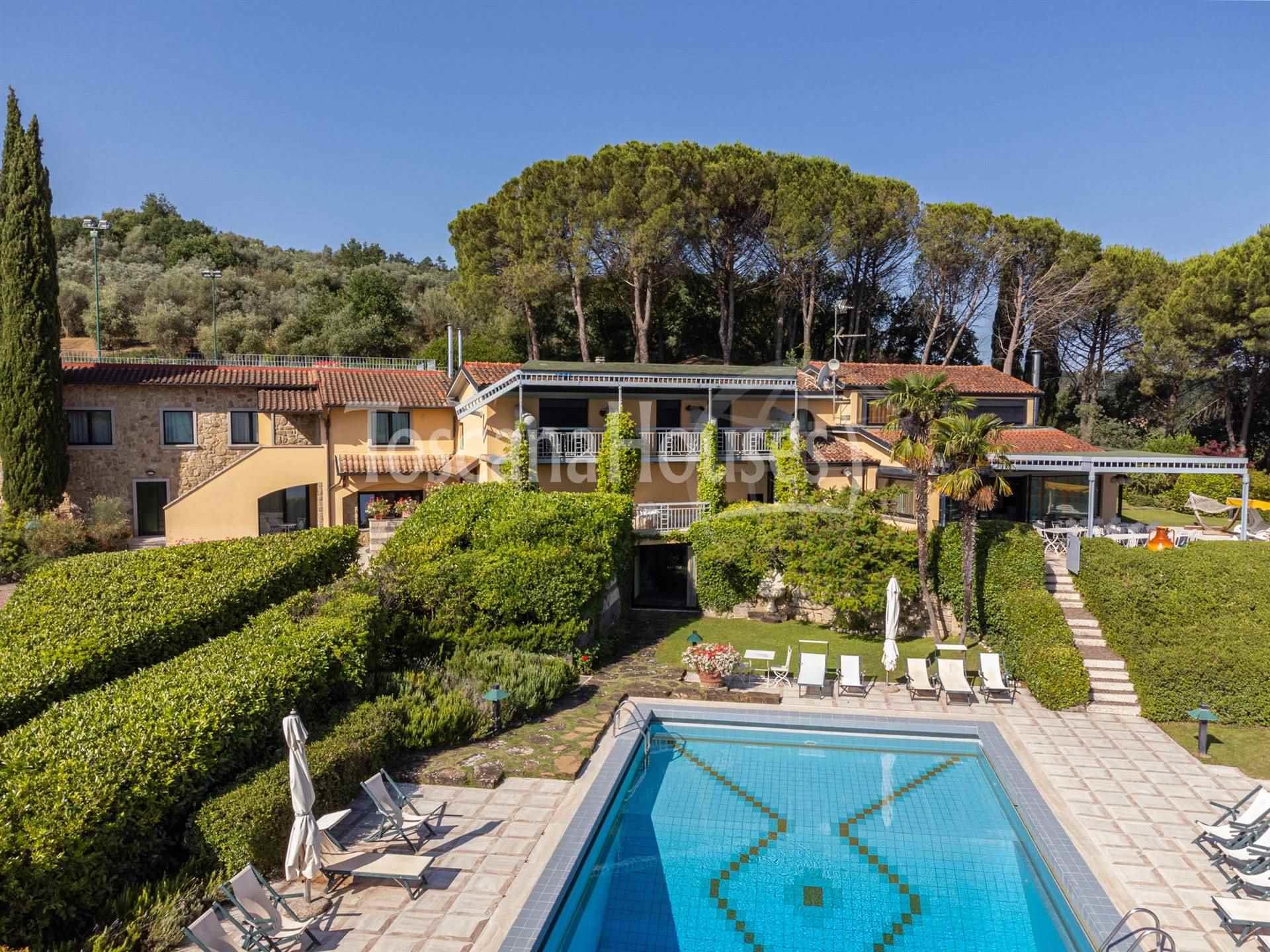 10 Bedrooms - Villa - Tuscany - For Sale - A1190rv8878