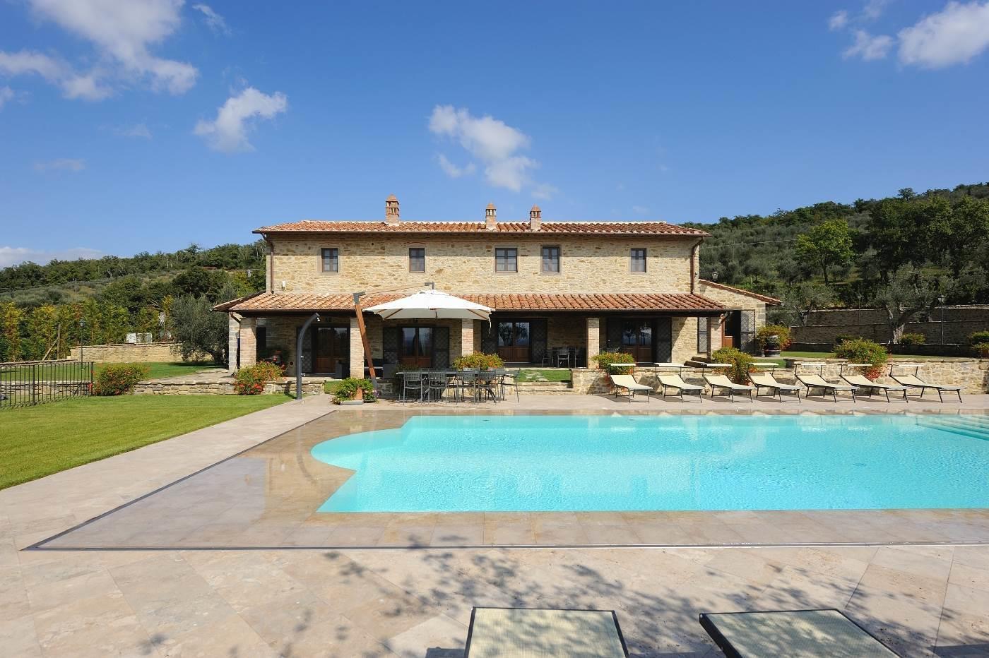 8 Bedrooms - Villa - Umbria - For Sale - A1190rv44052