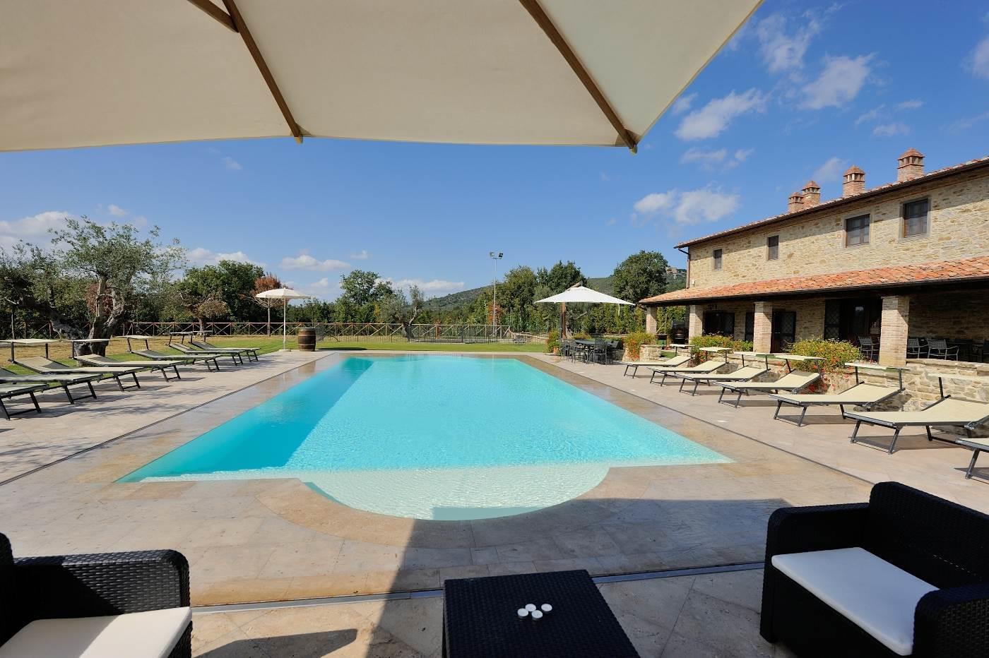 8 Bedrooms - Villa - Umbria - For Sale - A1190rv44052