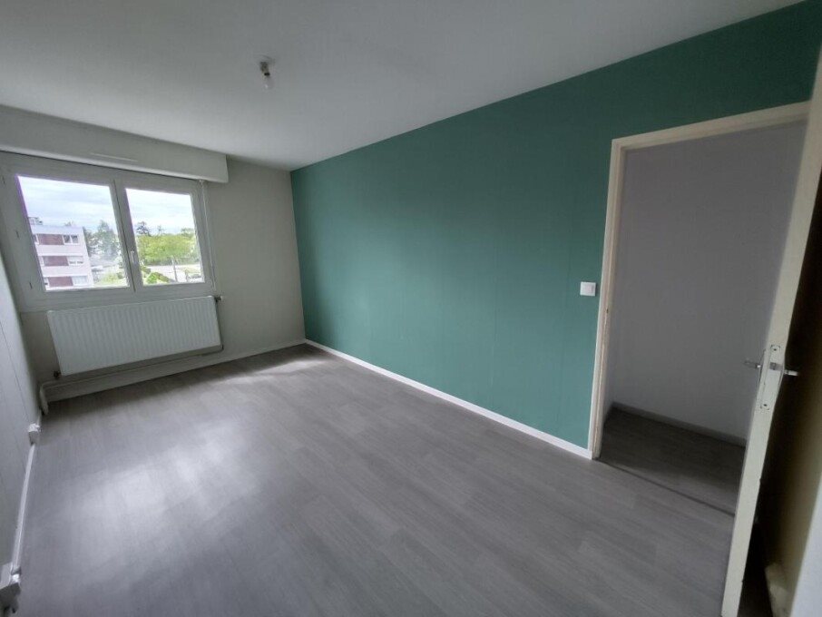 Appartement à louer, 64m², Mirecourt