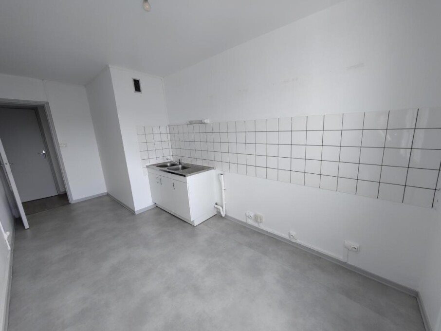 Appartement à louer, 64m², Mirecourt