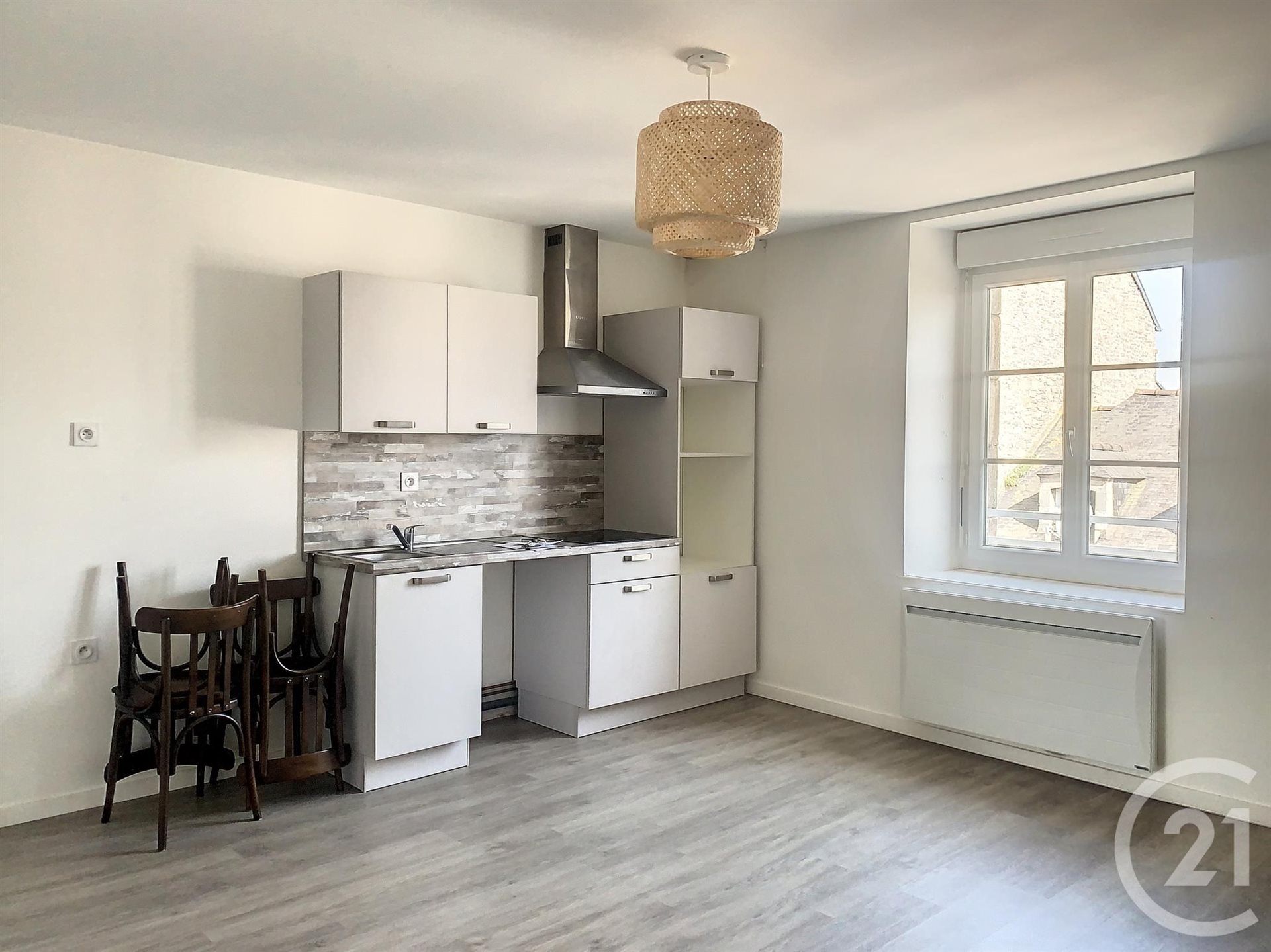Appartement à louer, 55m², Dinan