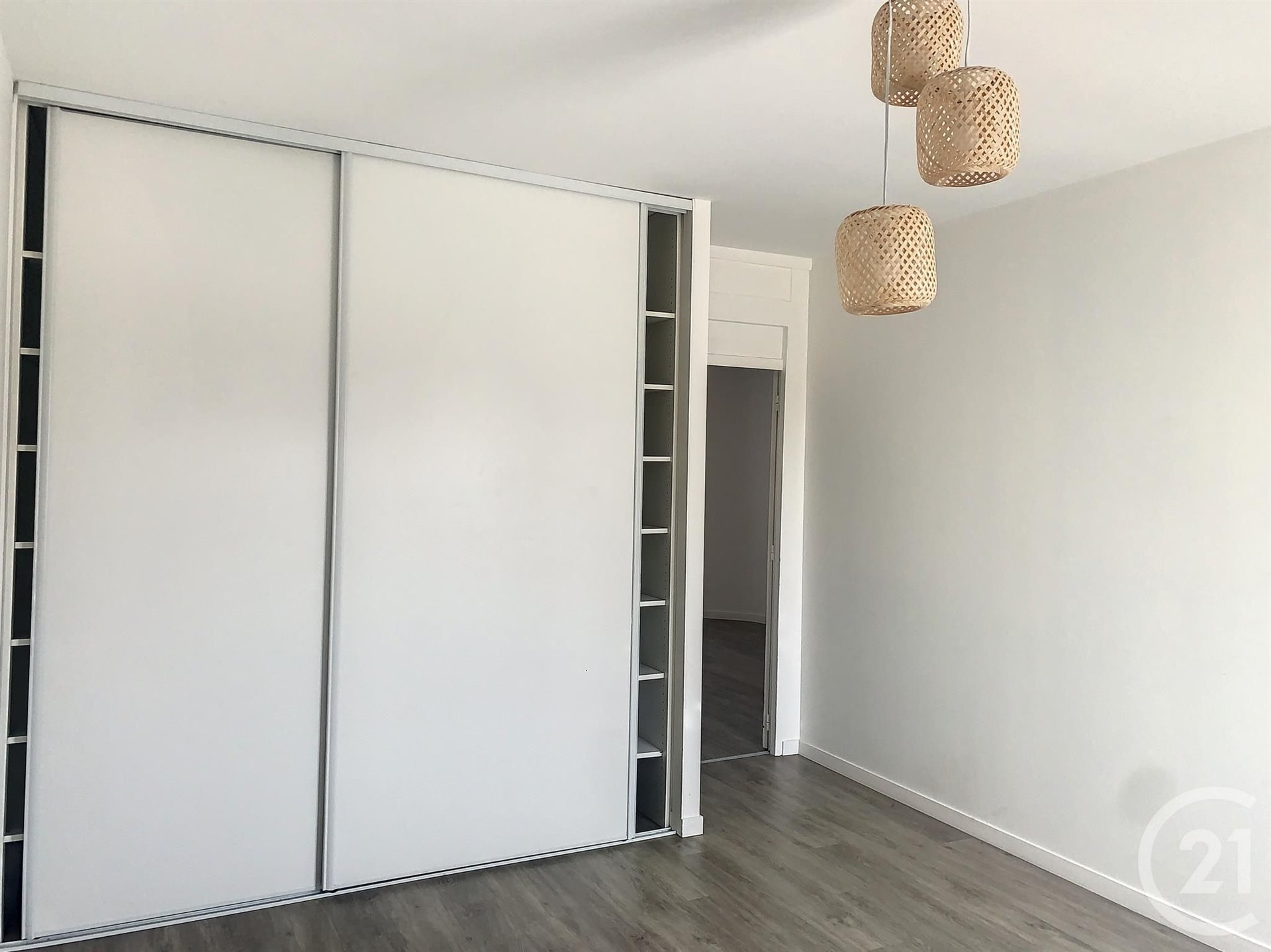 Appartement à louer, 55m², Dinan