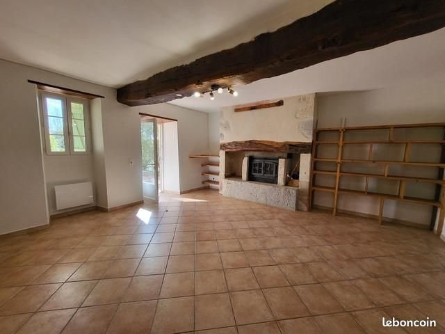 Maison à louer, 80m², Castelnau-sur-l'Auvignon
