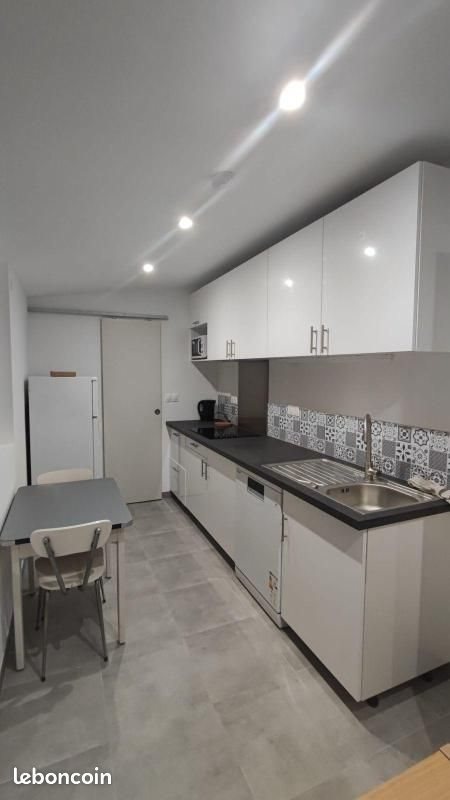 Maison à louer, 17m², Marseille 7ème