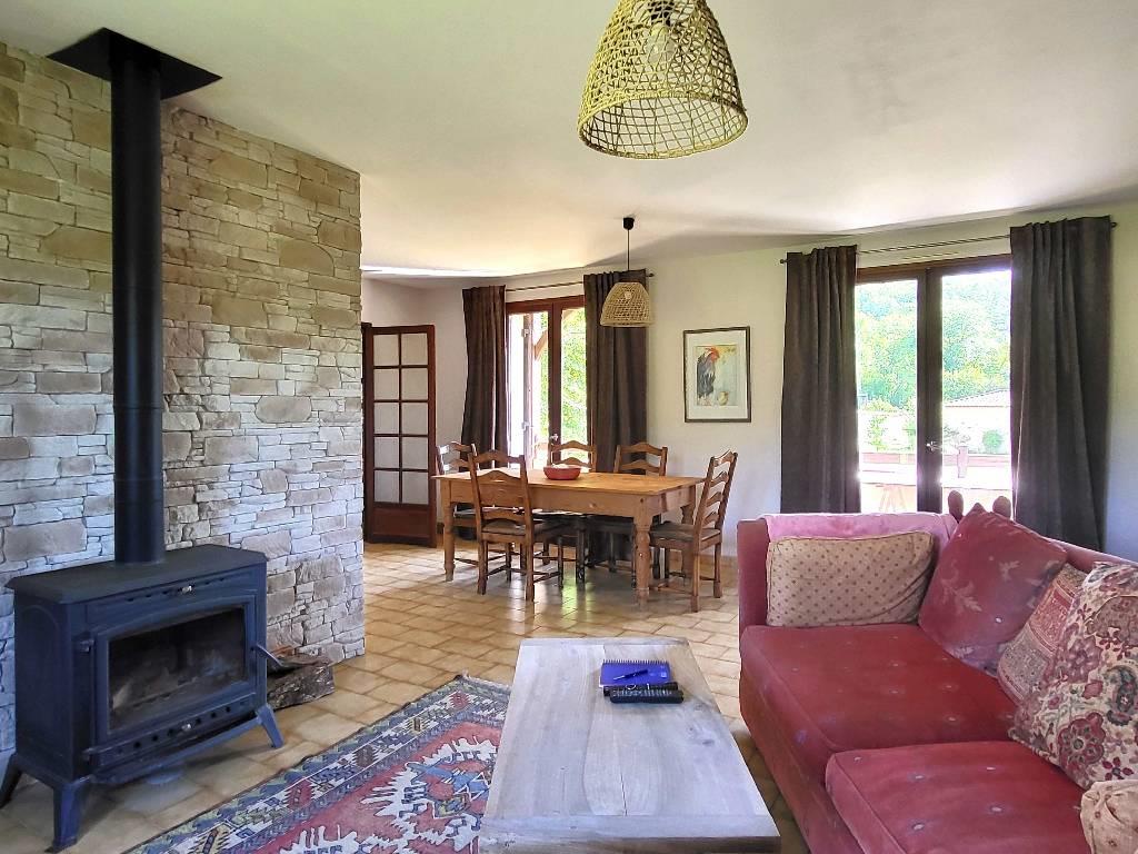 Purchase: House (24150)