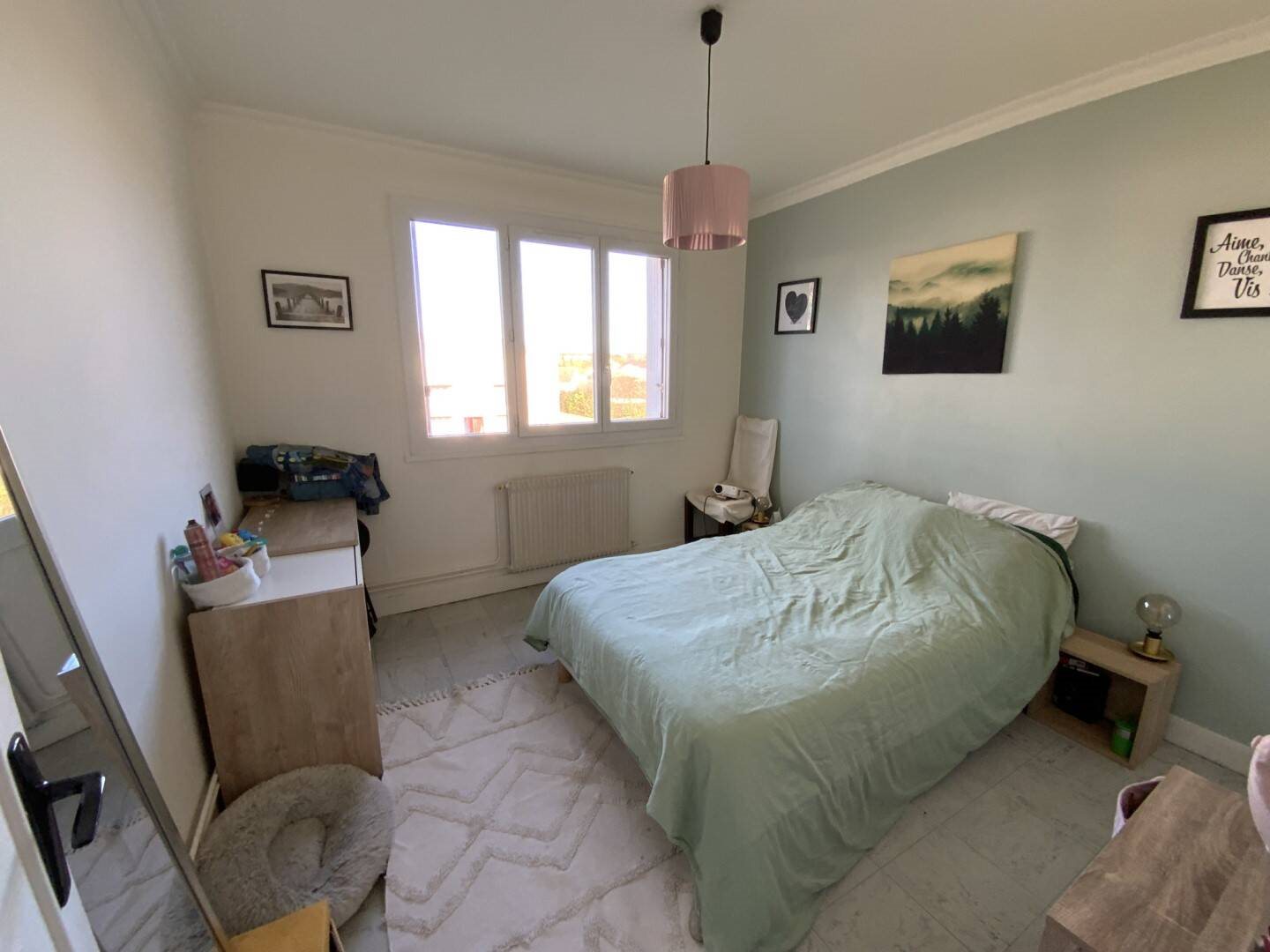 Appartement à vendre, 75m², Gravigny