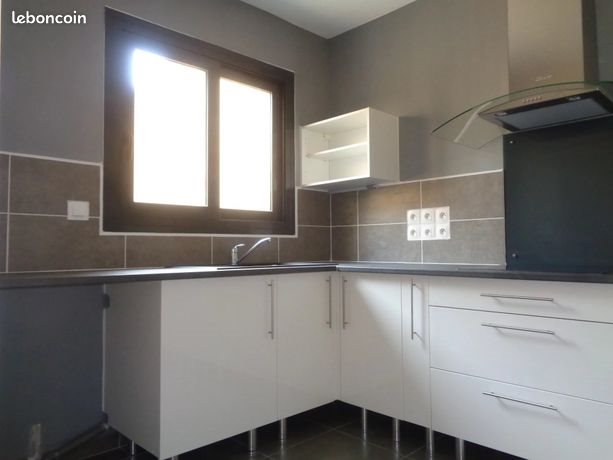 Maison à louer, 123m², Alénya